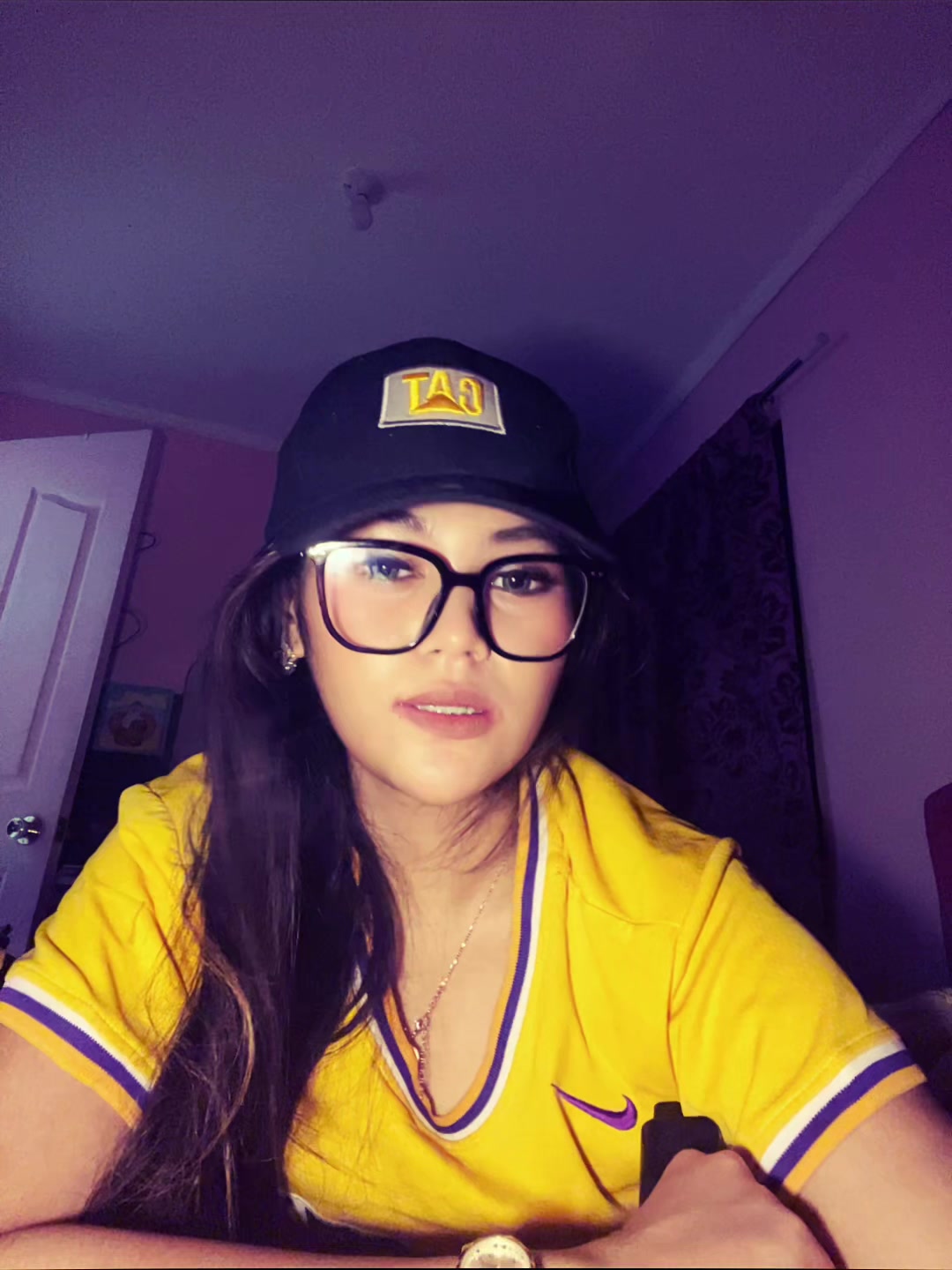 @Vhy
