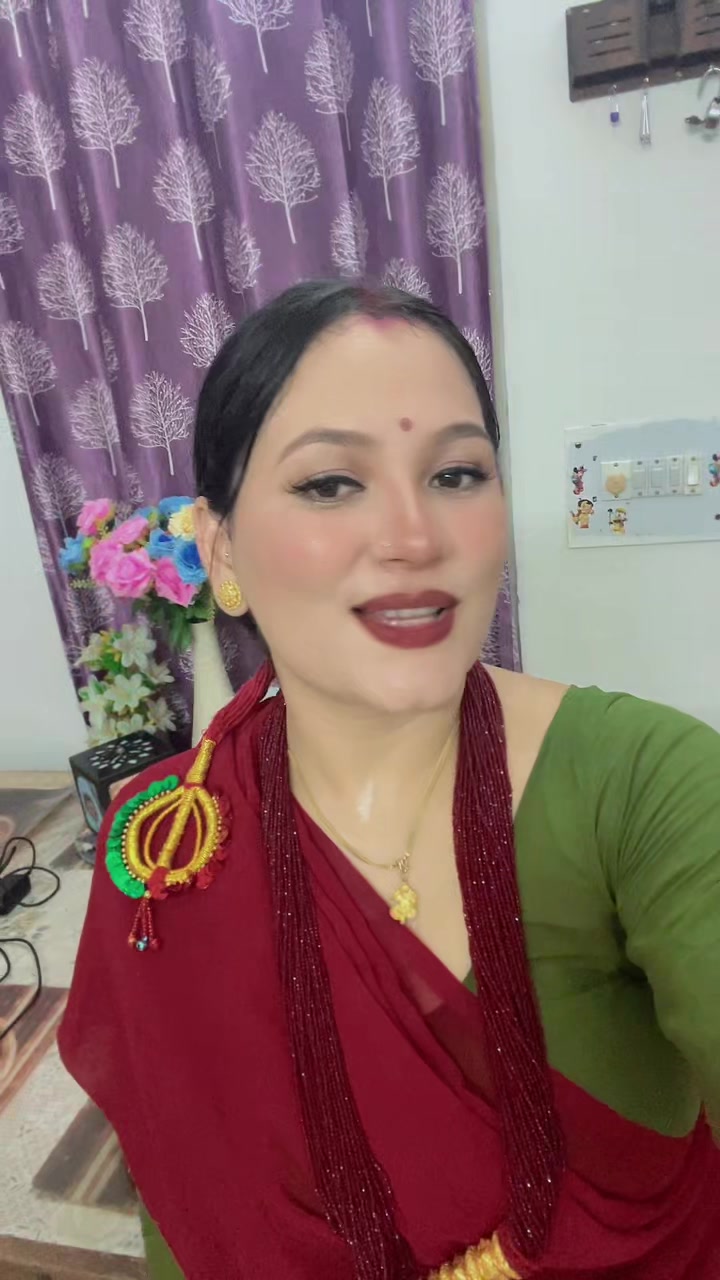 @Anju🦋