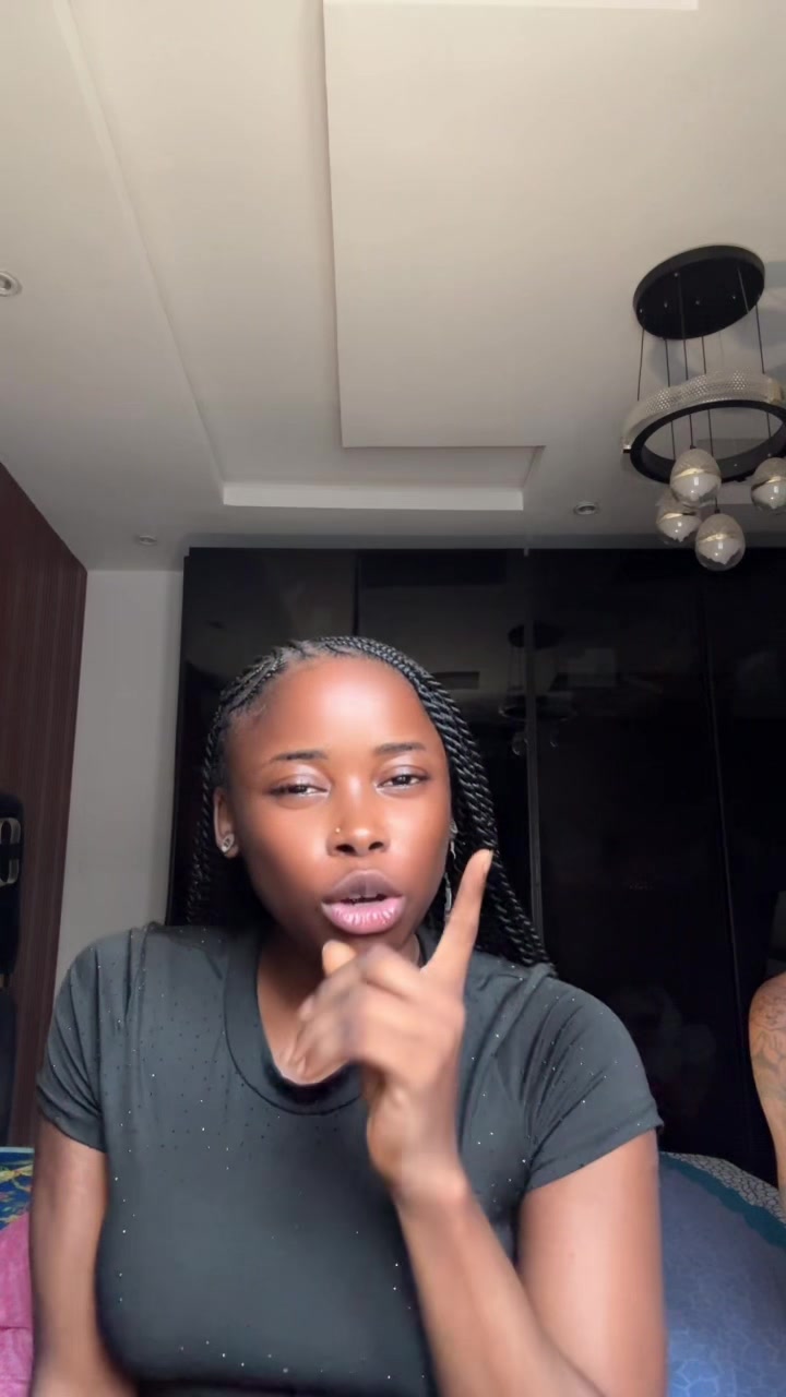 @Ladyjay ask of papi🌸💕