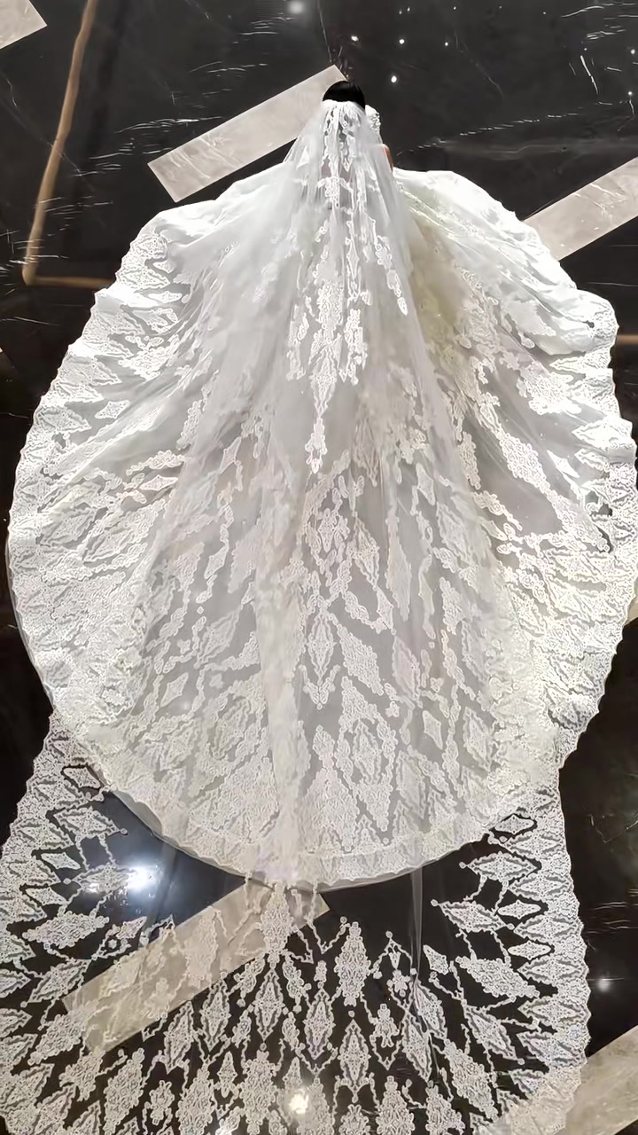 @๐ฉฐ