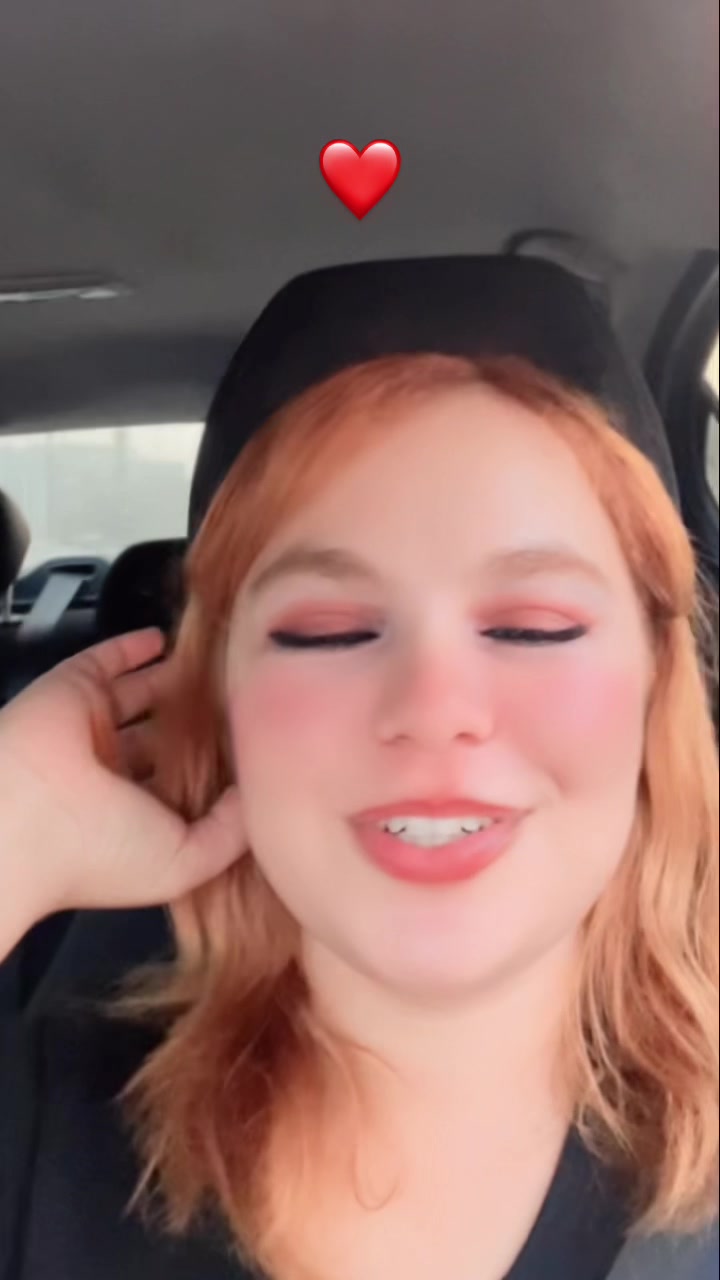 @ella_eluch