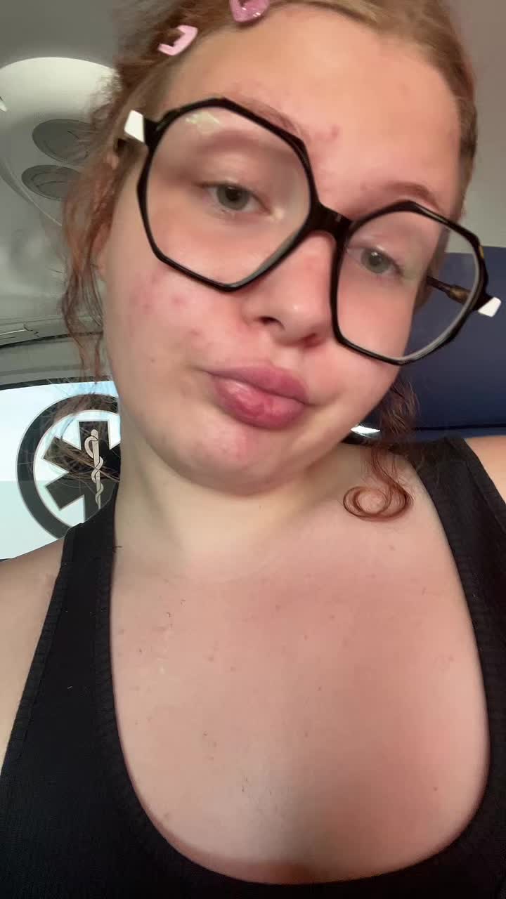 @haniabania