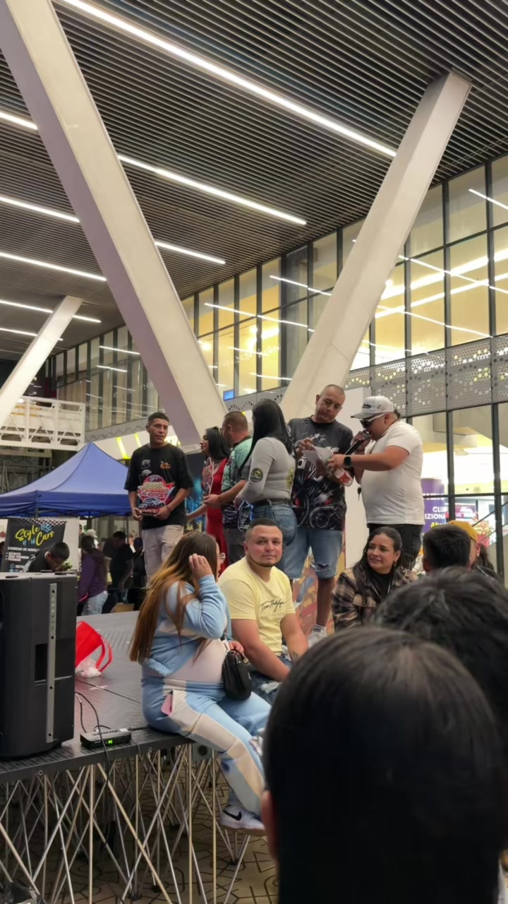@Gabriel Palacio