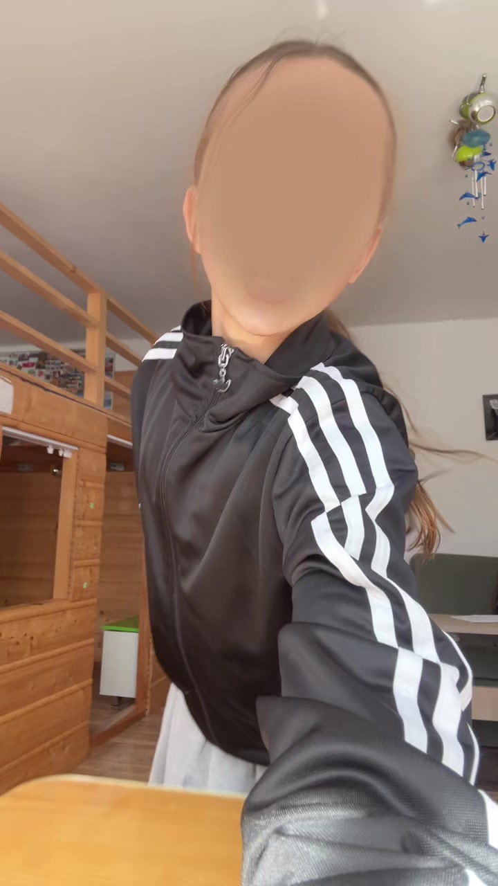 @Osziii