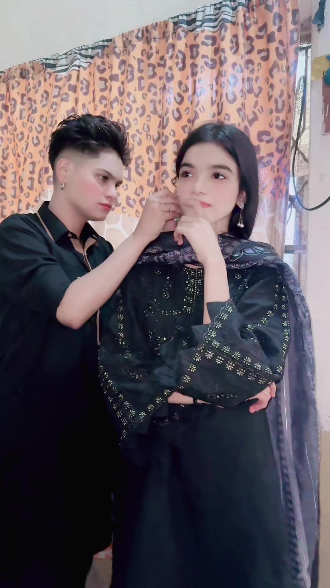 @kukigujar Official&spades;️