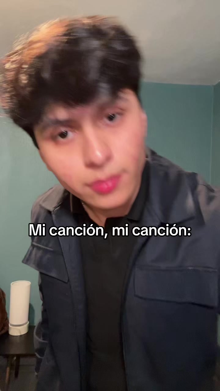 @JonathanVs