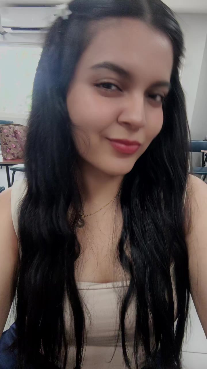 @Karlita✨