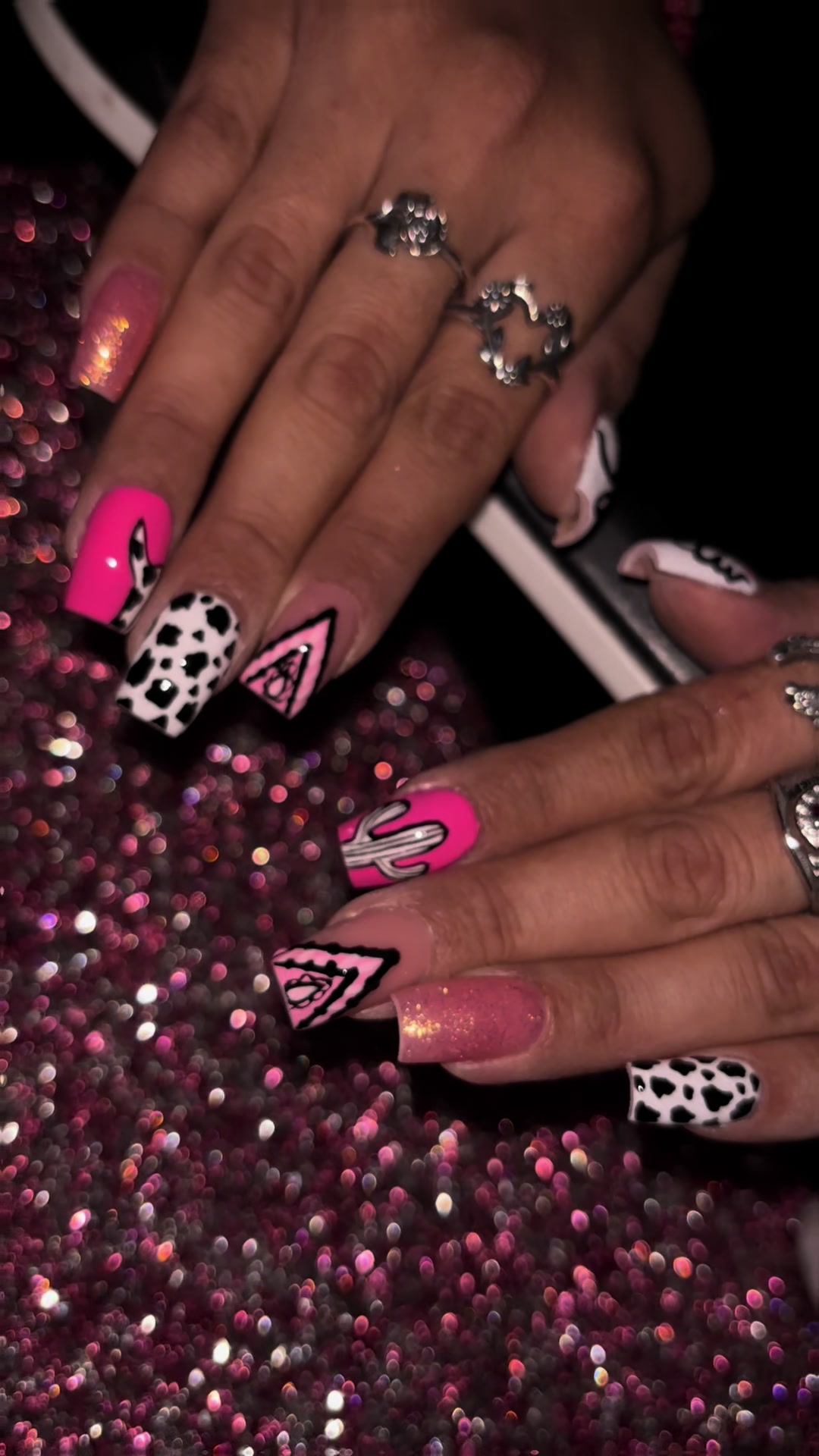 @NailzbyYessi /Nail & Toe tech