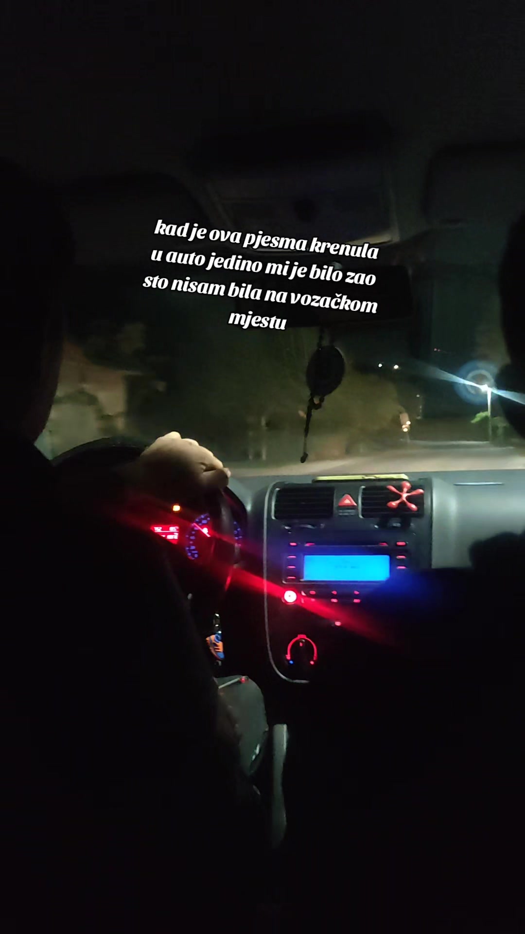 @mira20😜