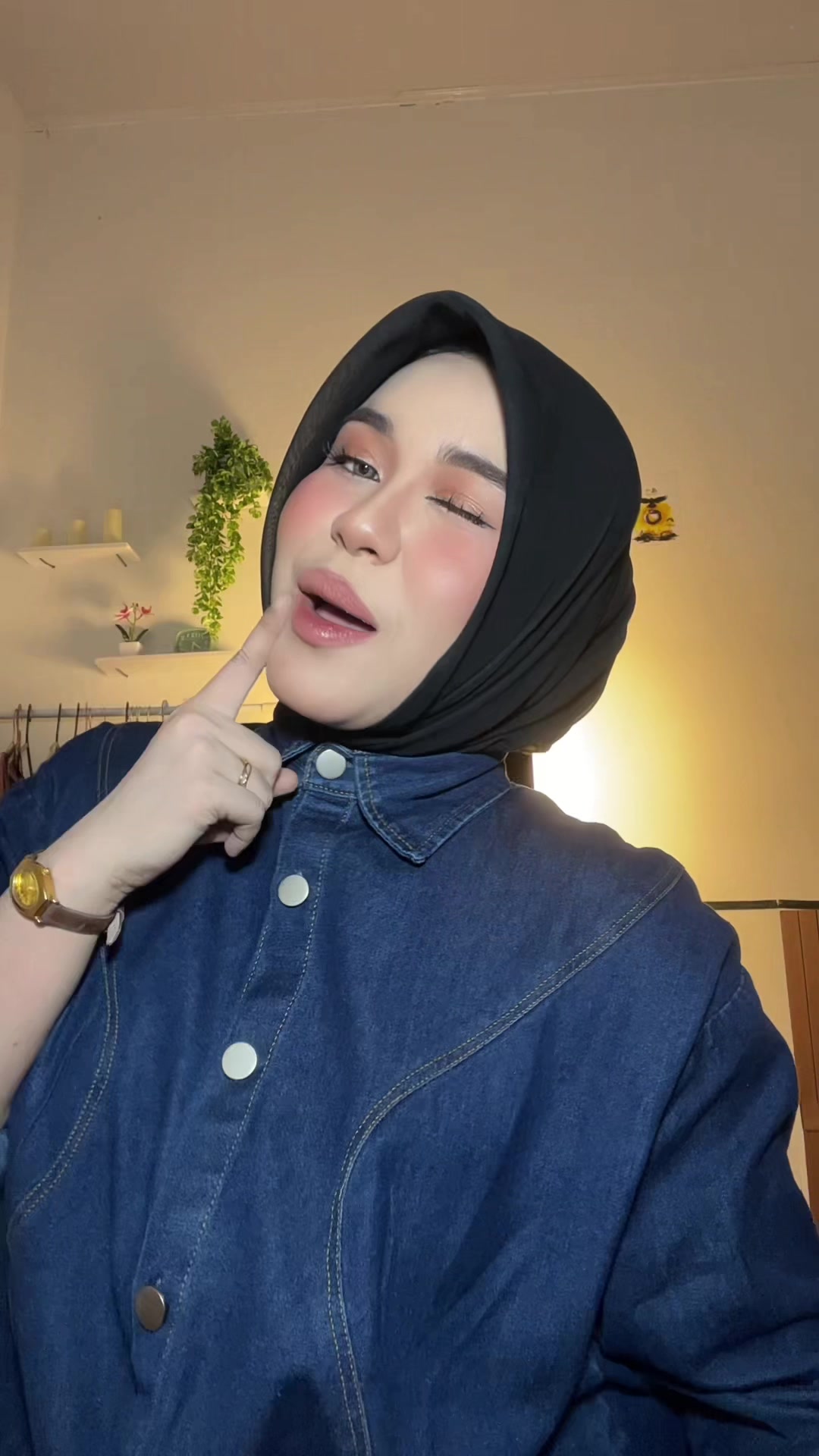 @Faniii˚✿˖°