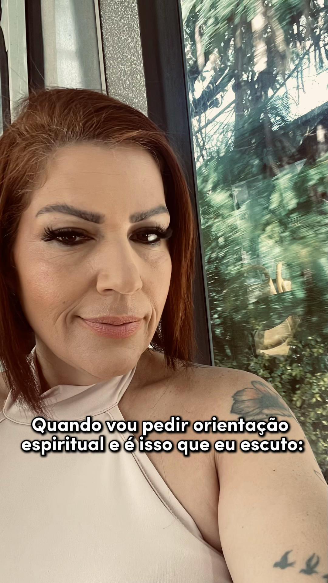 @Carla Rafaela Moura