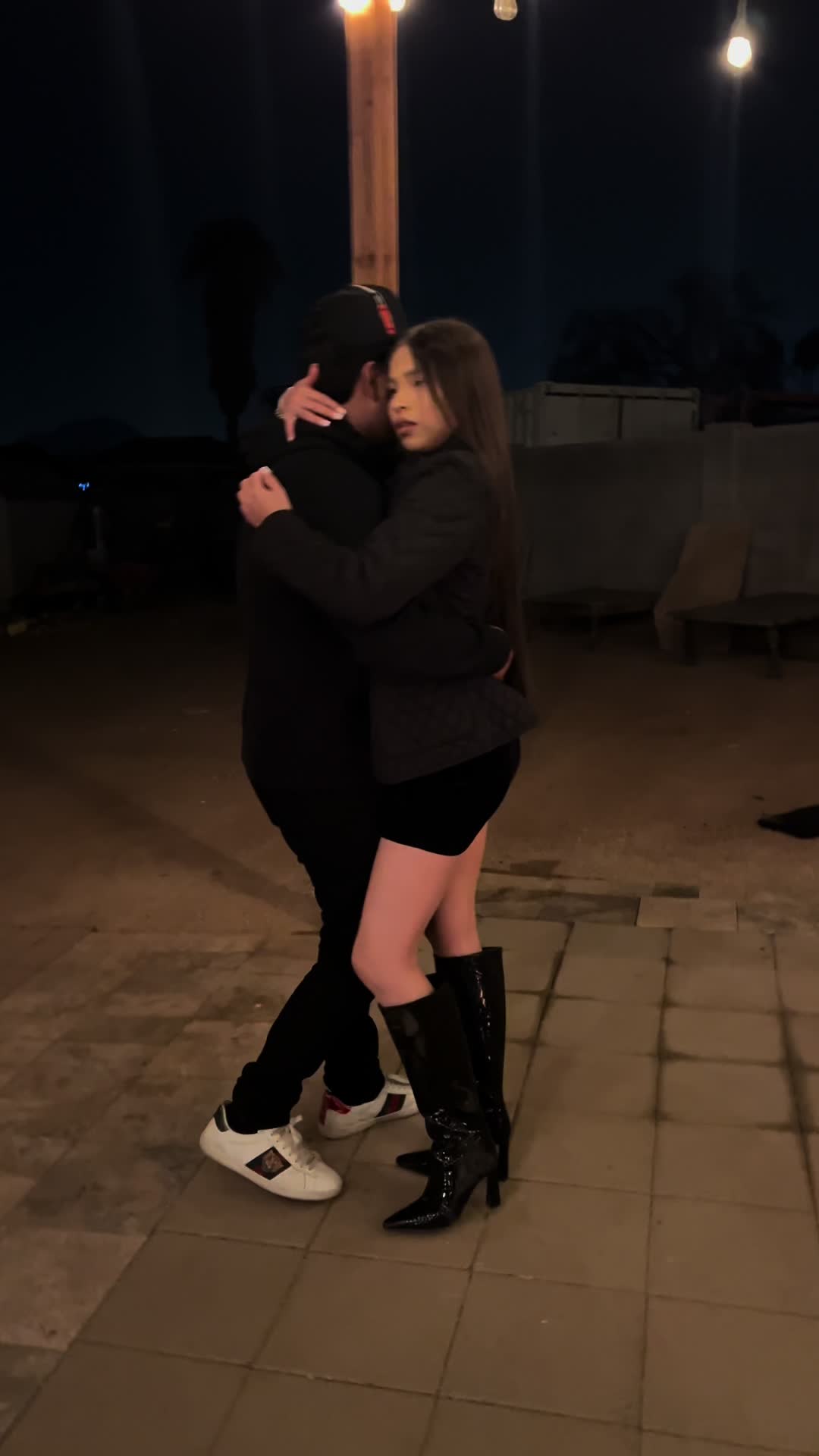@Y