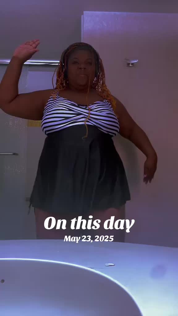 @theoneandonlyliz17