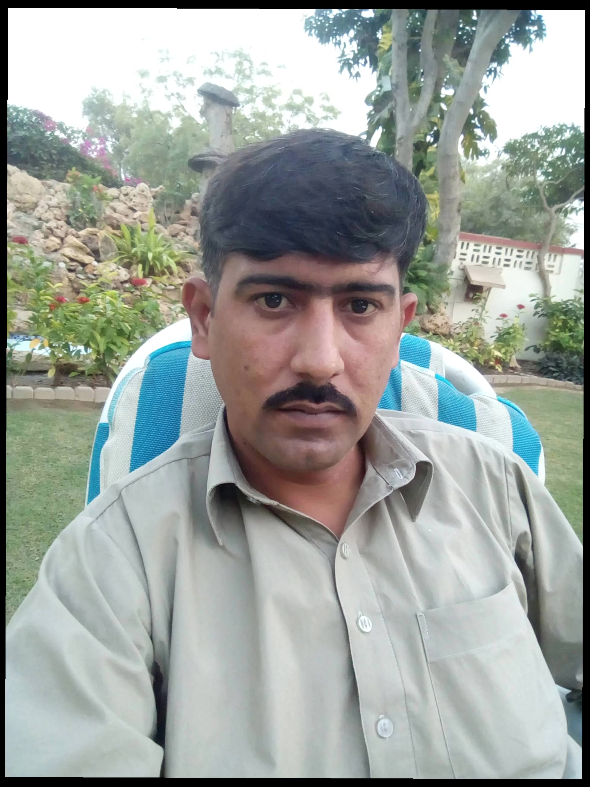 @نیازی