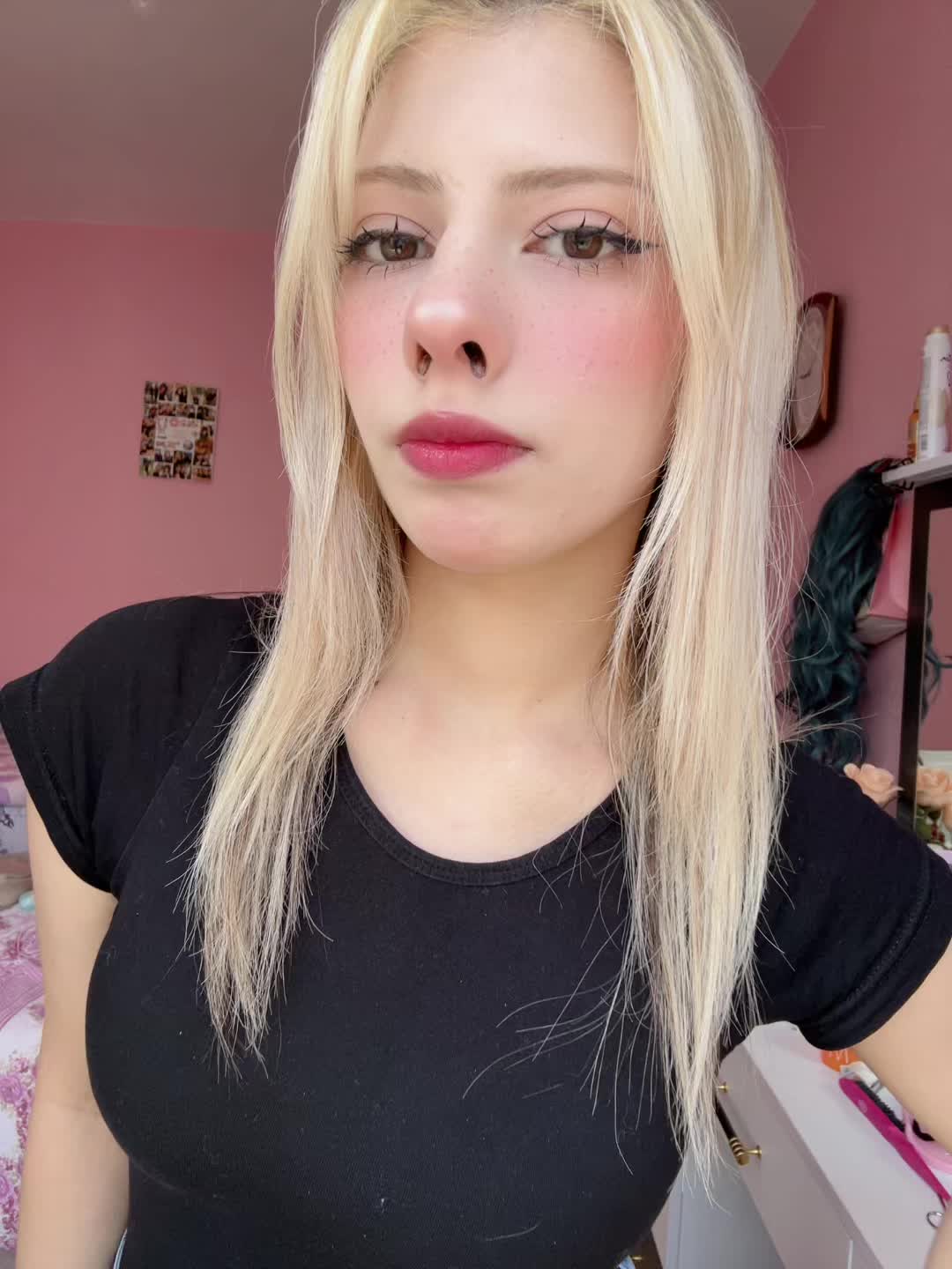 @llarem