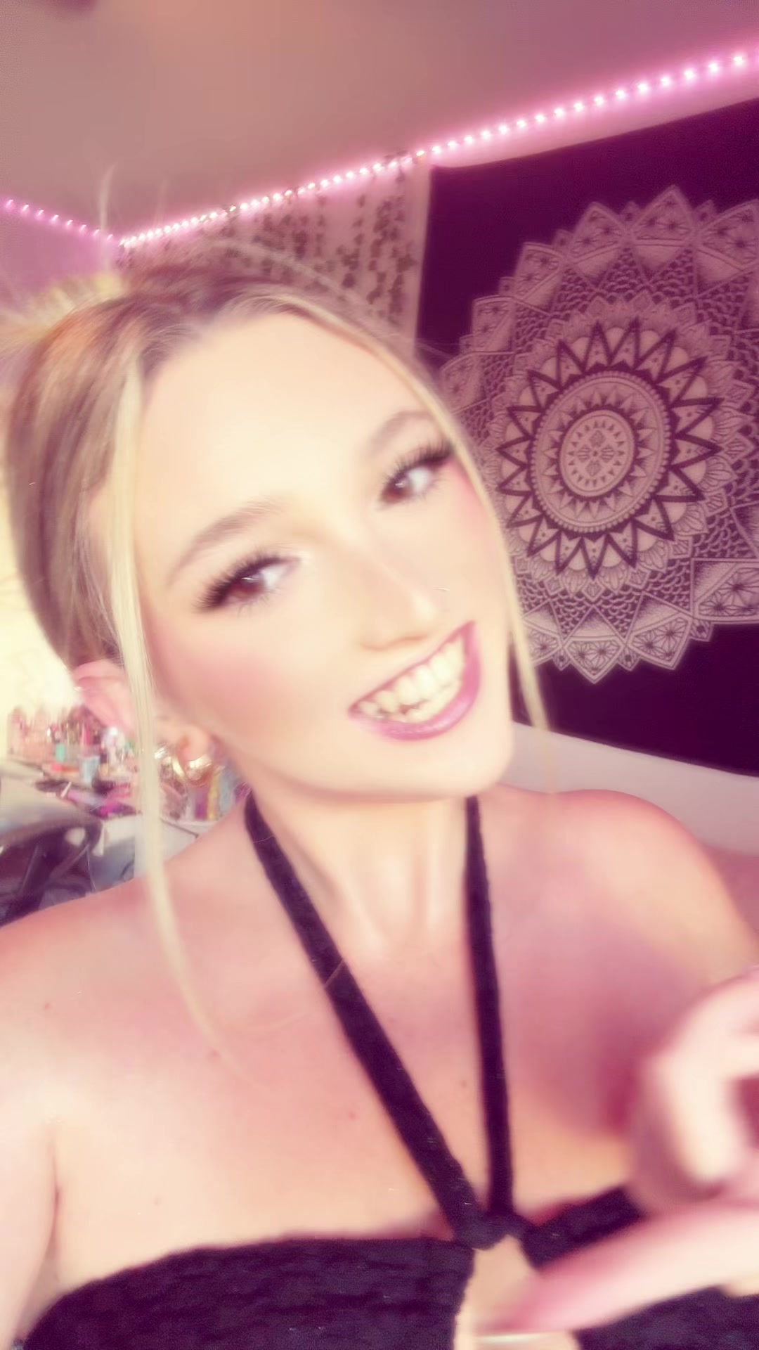 @hails ౨ৎ