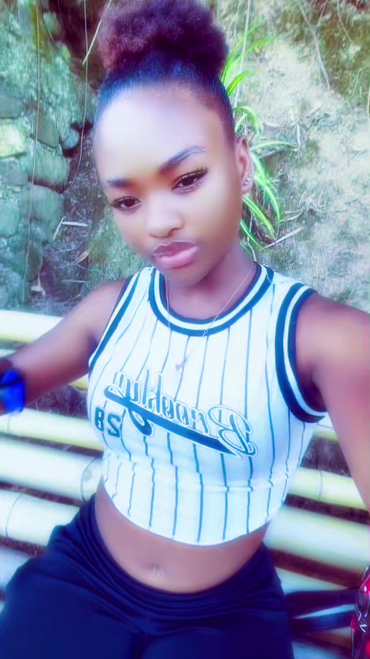 @1curvydeva🫶❤️&zwj;🔥👣