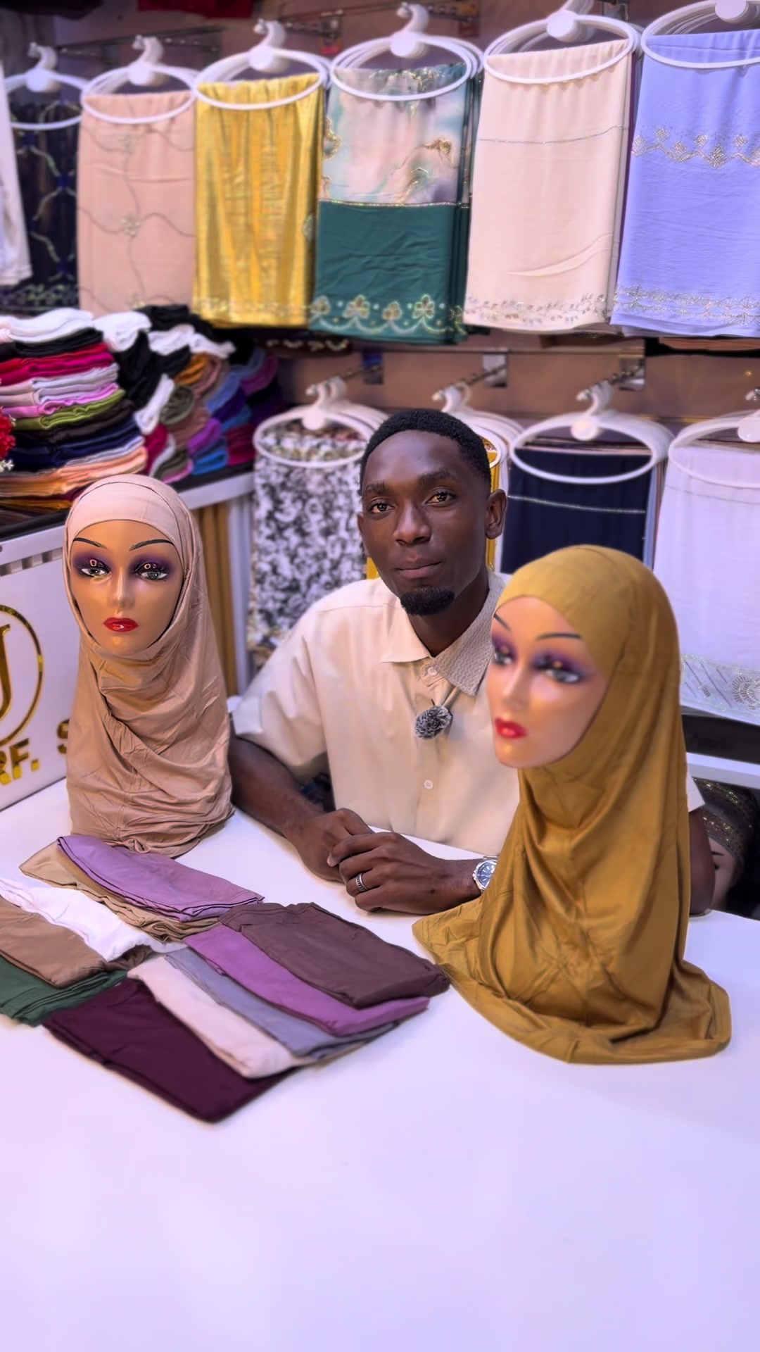 @jayscarf_store