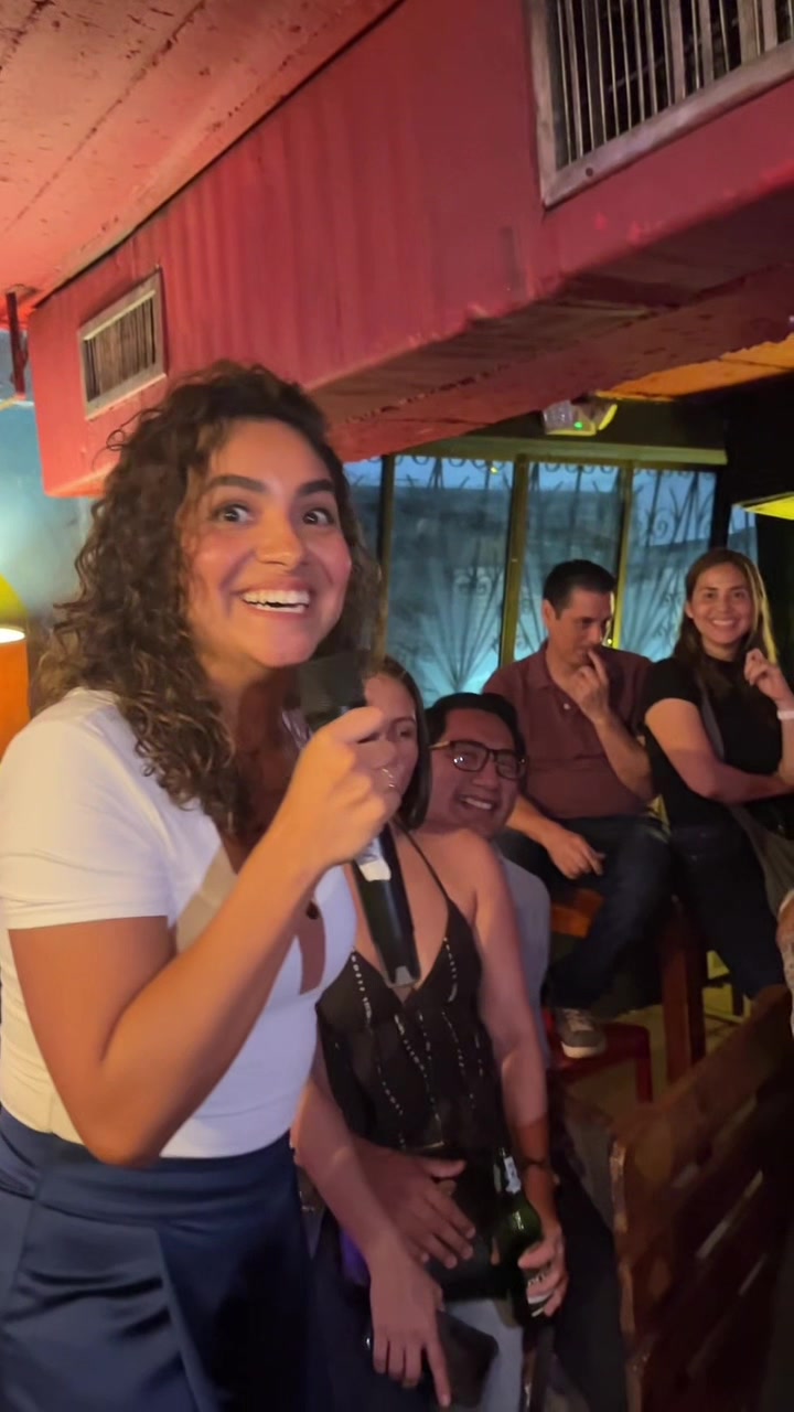 @Belen Montero | Comediante