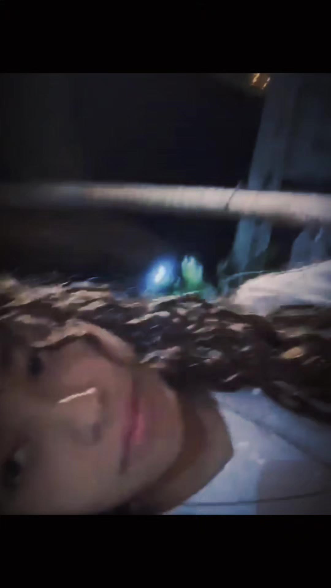 @hellosss 😝✌️
