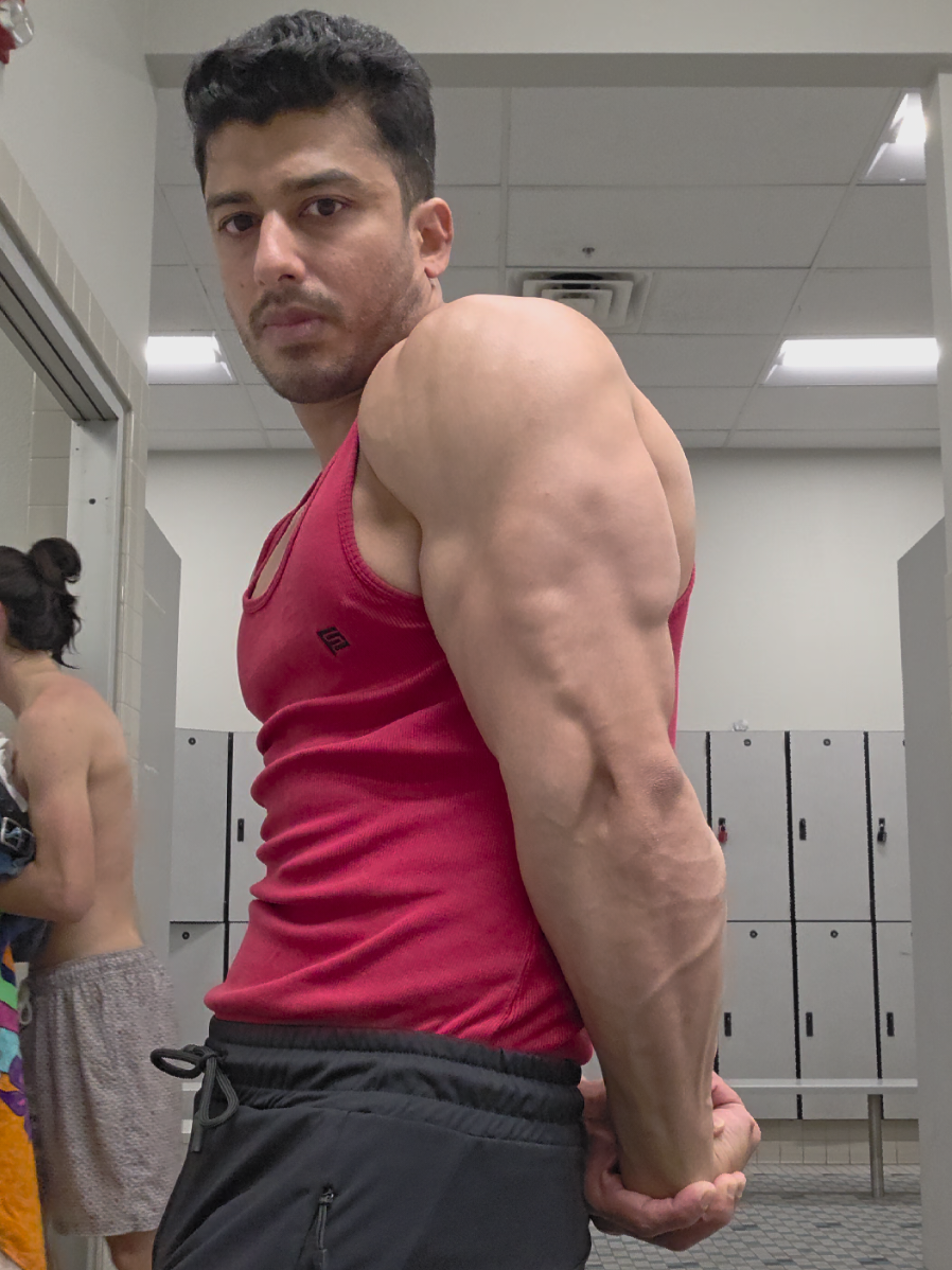 @AmmadAli(WNBF Pro Athlete)