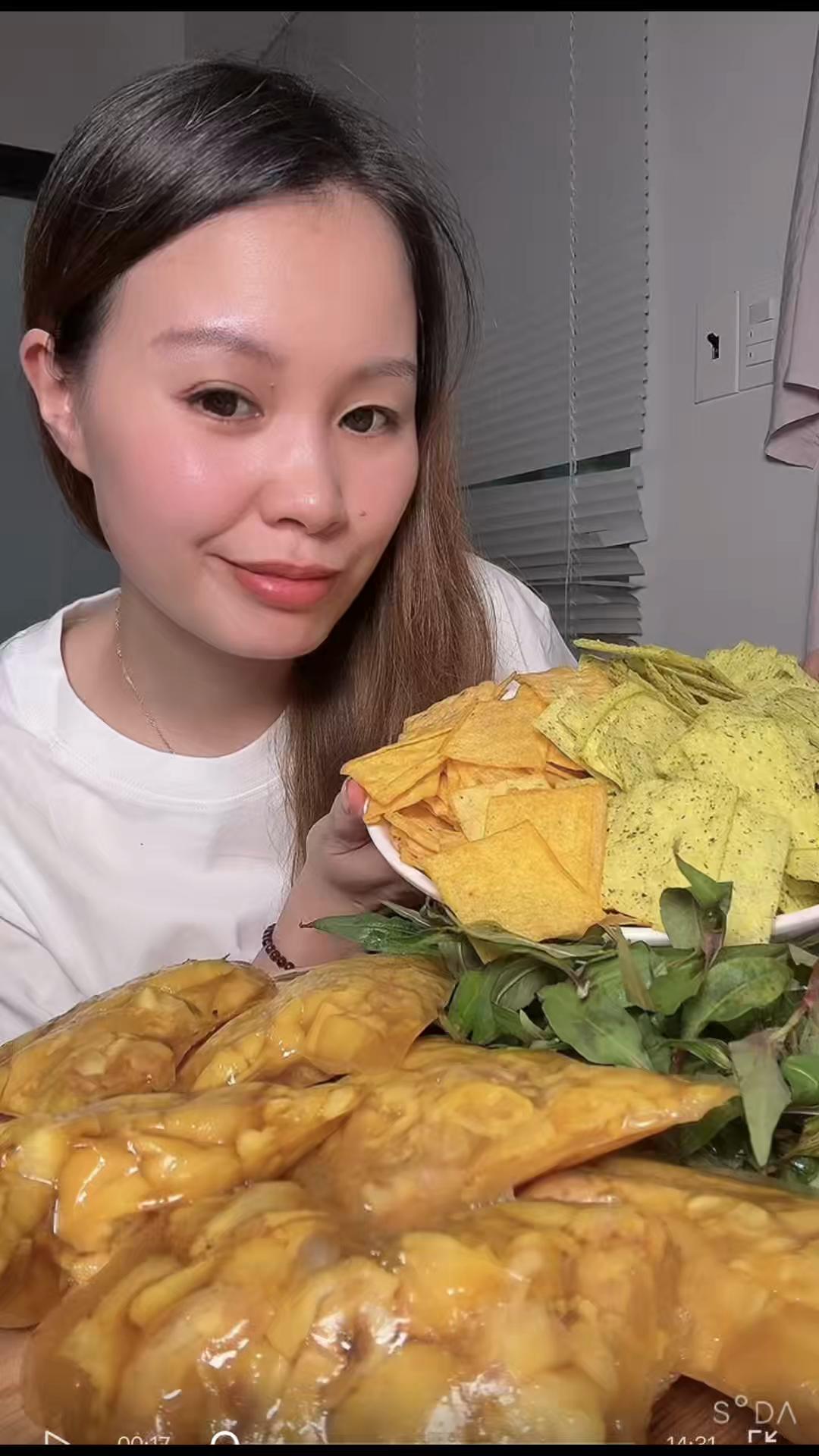 @Th&iacute;ch ăn vặt về đ&ecirc;m 🍱