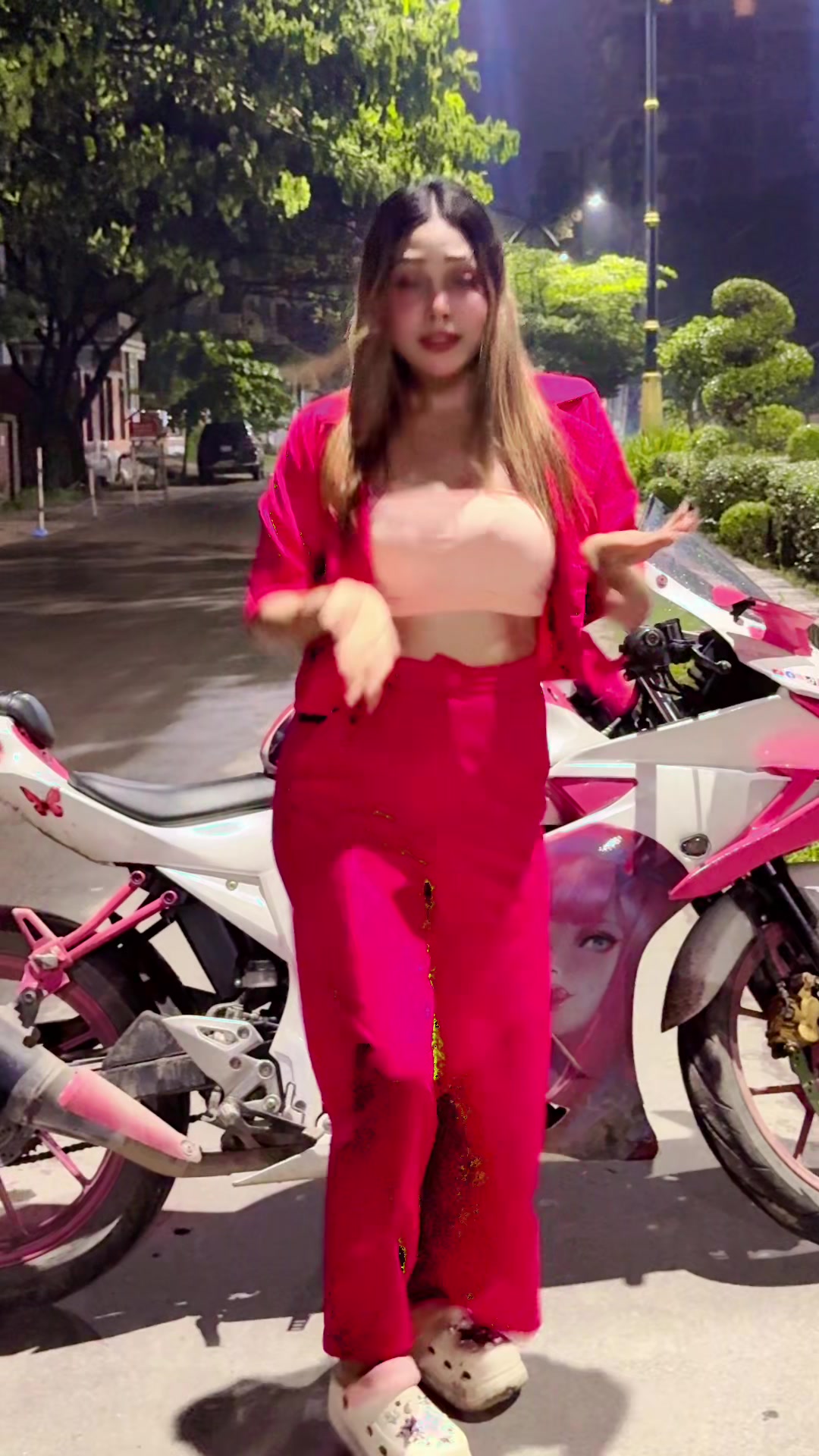 @Lady Biker Mahi