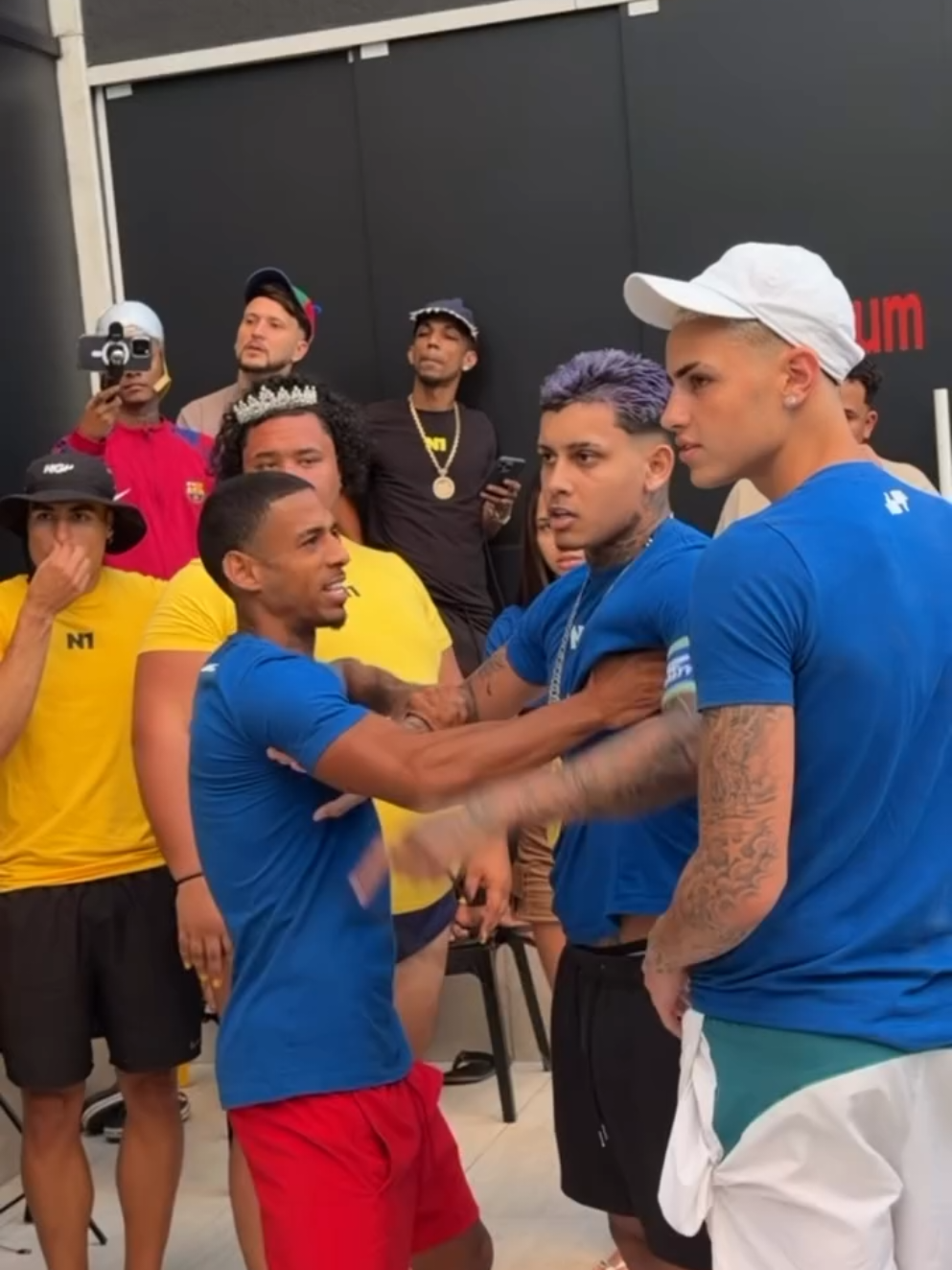 @N1 influencer