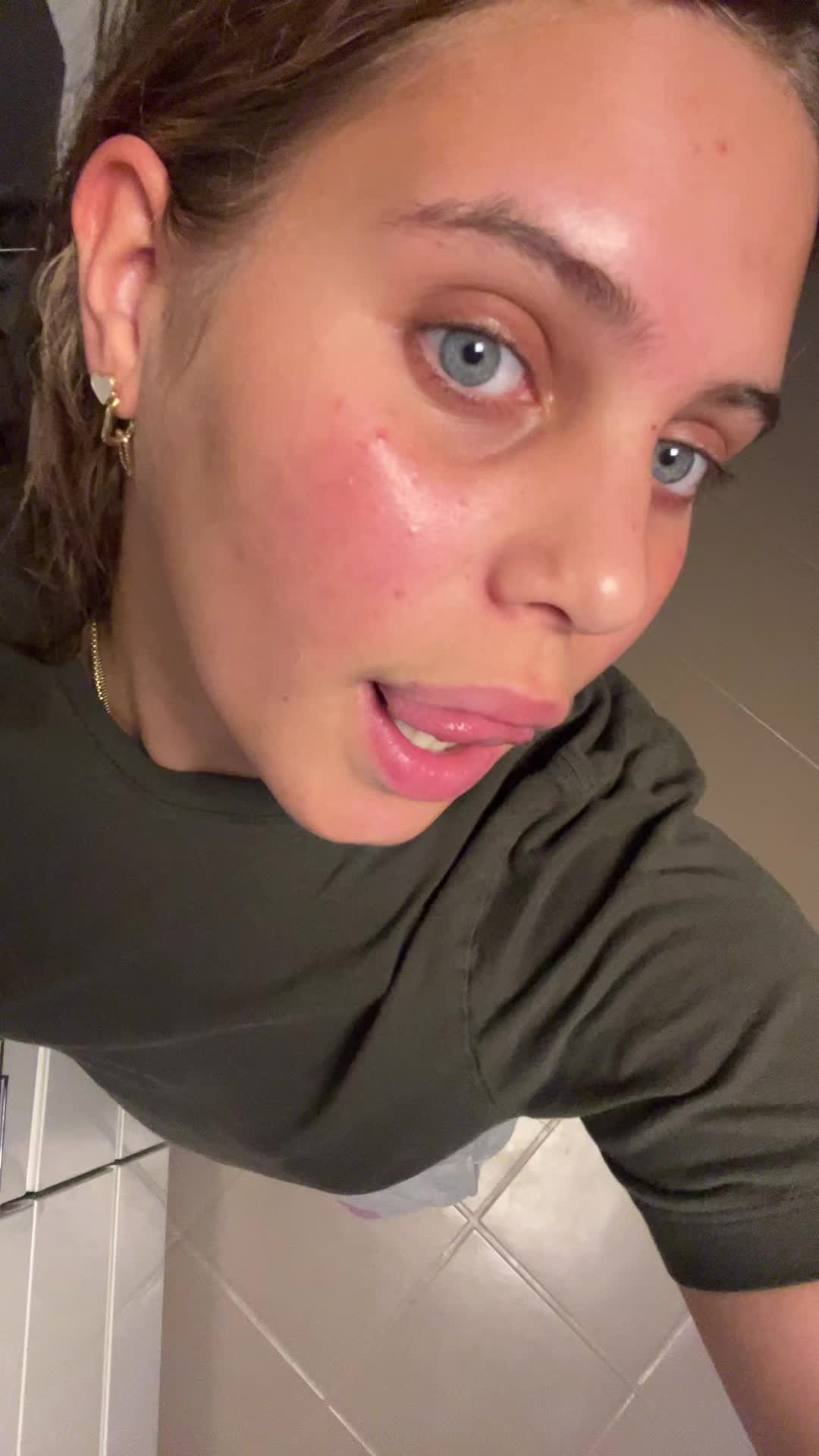 @deszi
