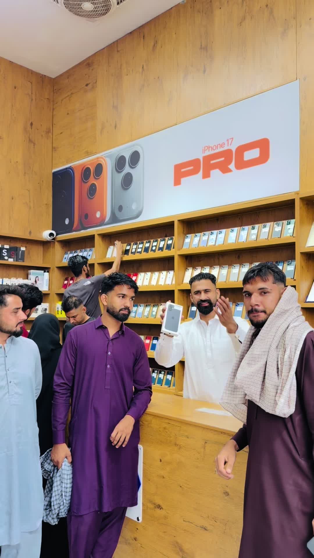 @Shandar Mobile1