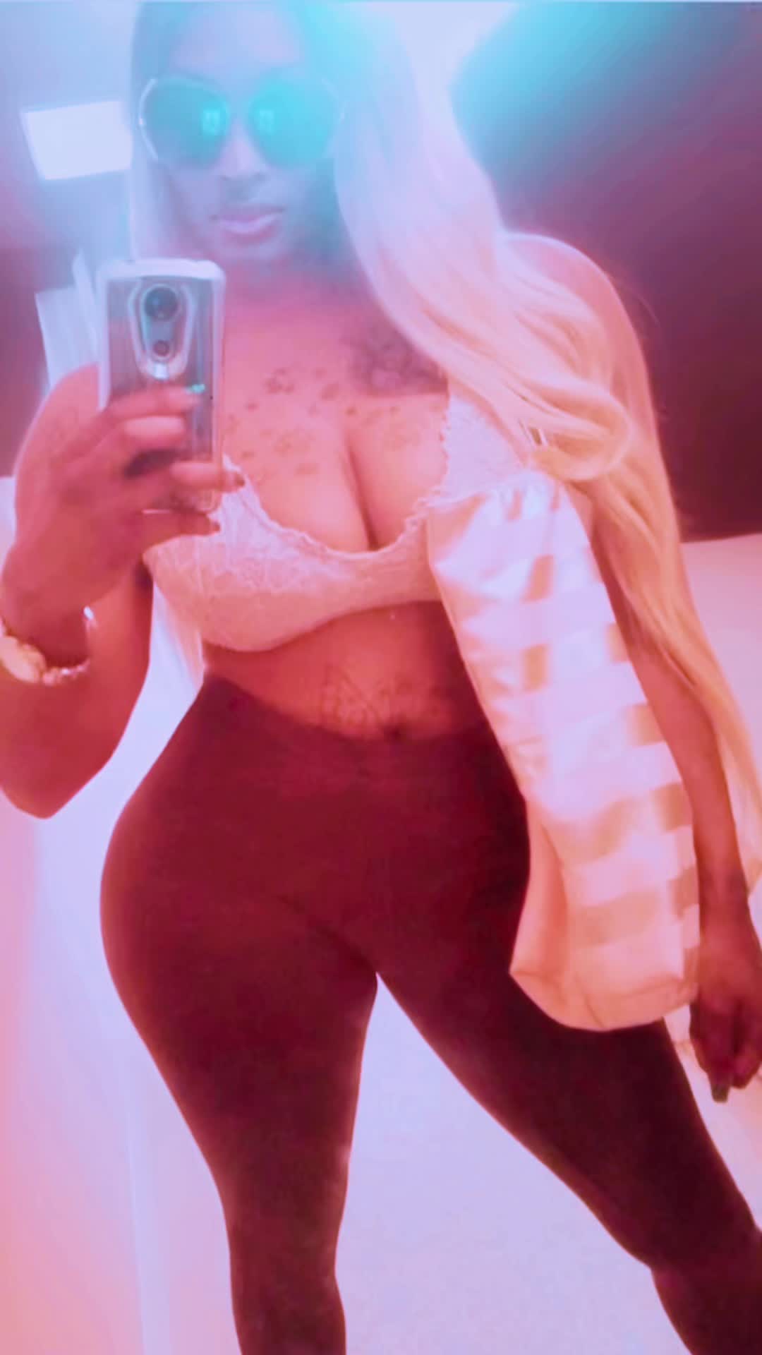 @gorgeousbaddieonboard