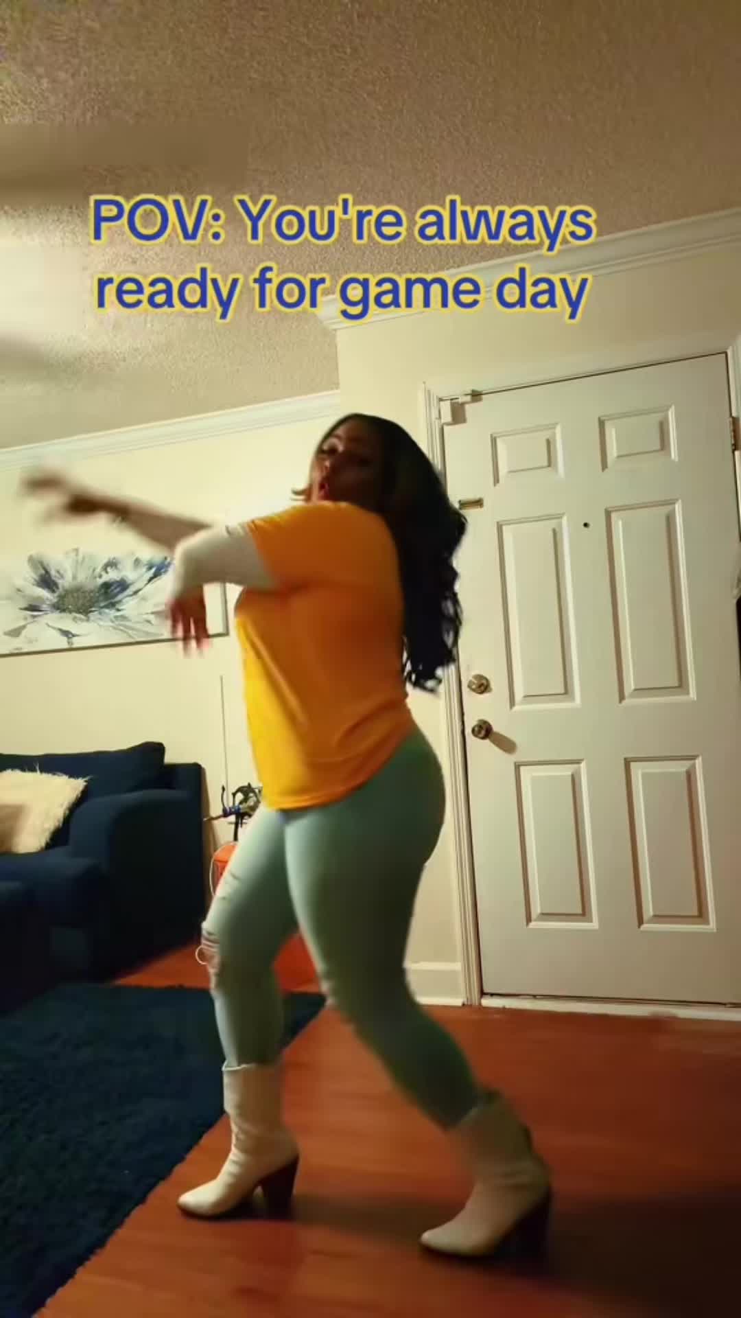 @WatchJLOGlow