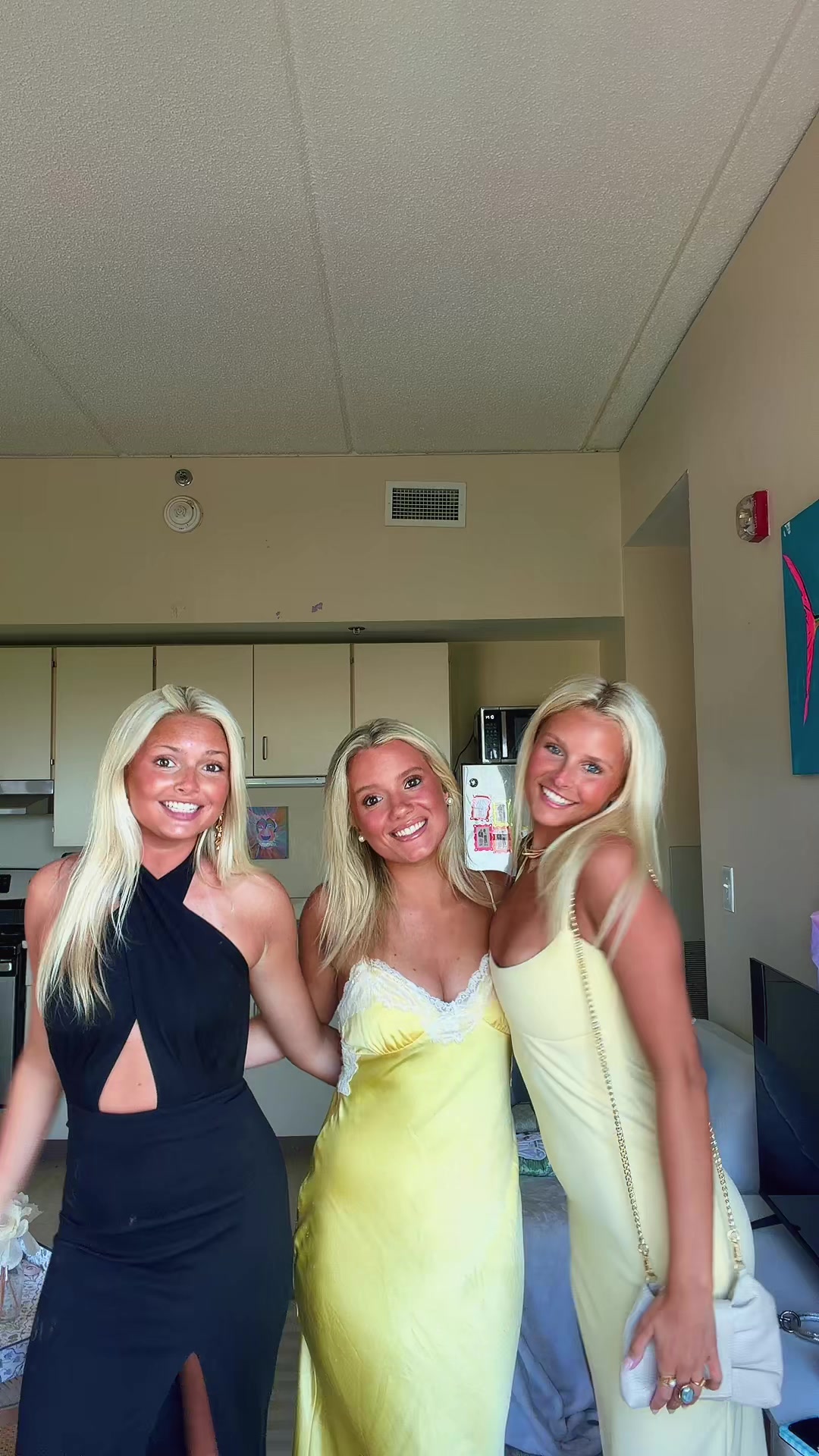 @averyabernethyy