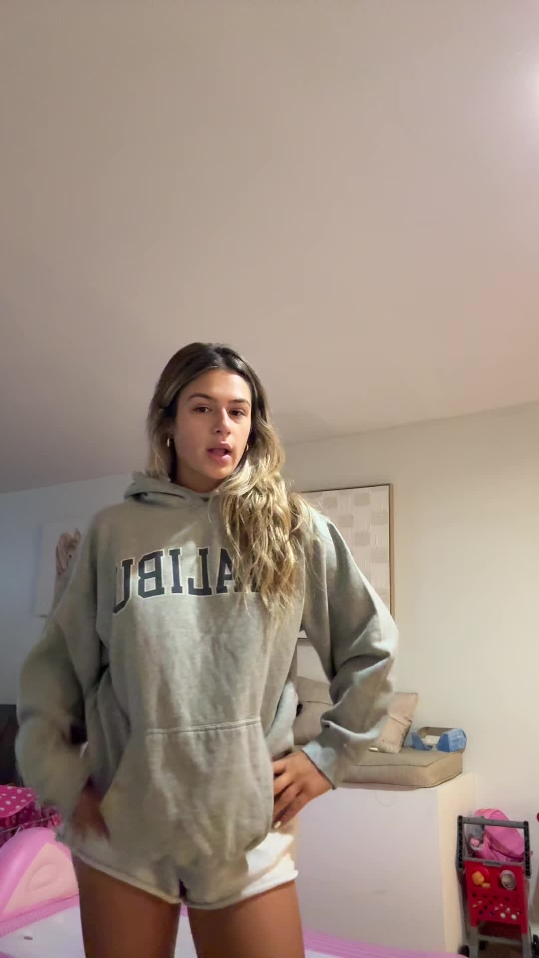 @julianna