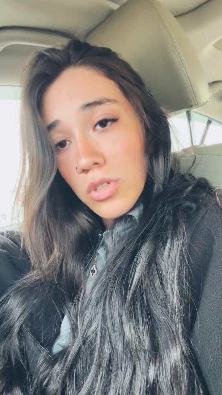 @シ