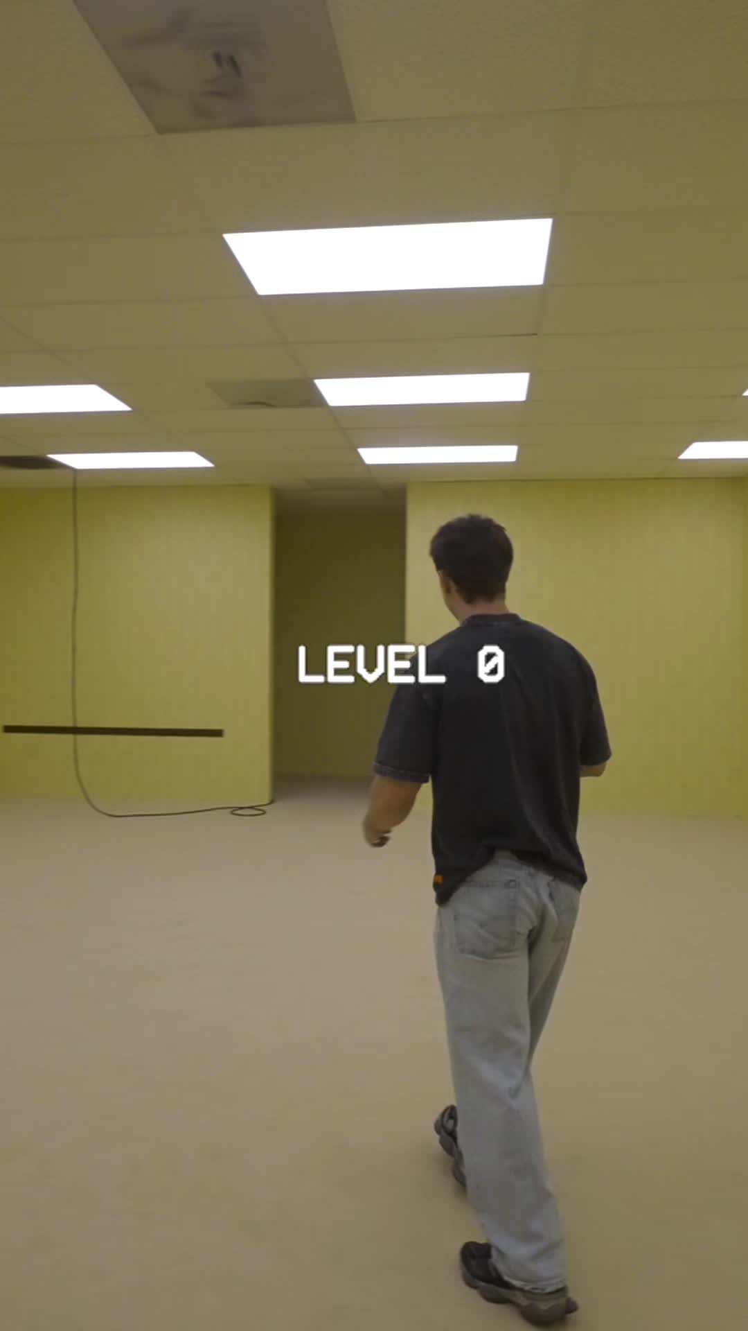 @groovygavin_
