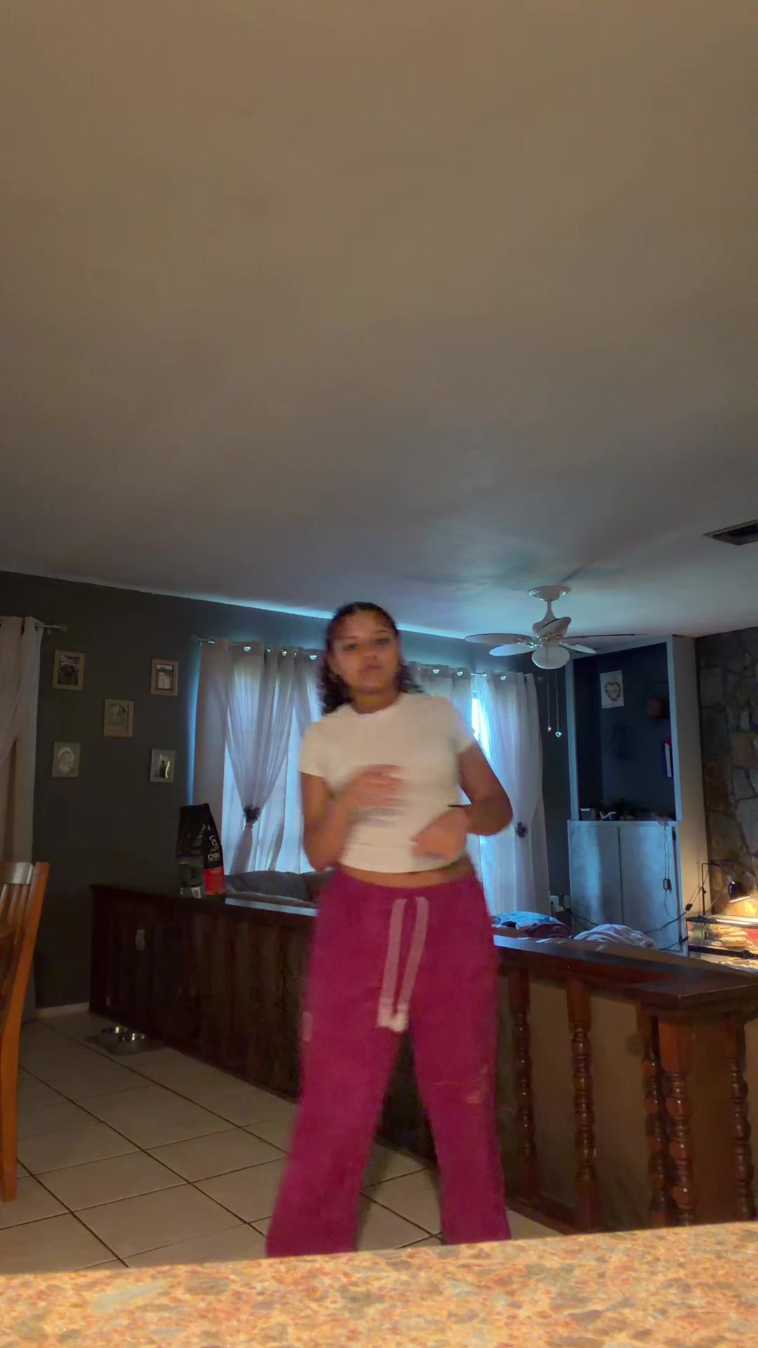 @lysewrld
