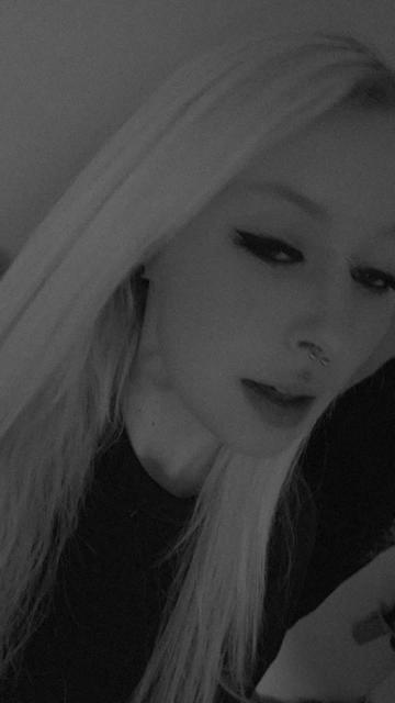 @🖤🤍❤️🪽Eule🪽🖤🤍❤️