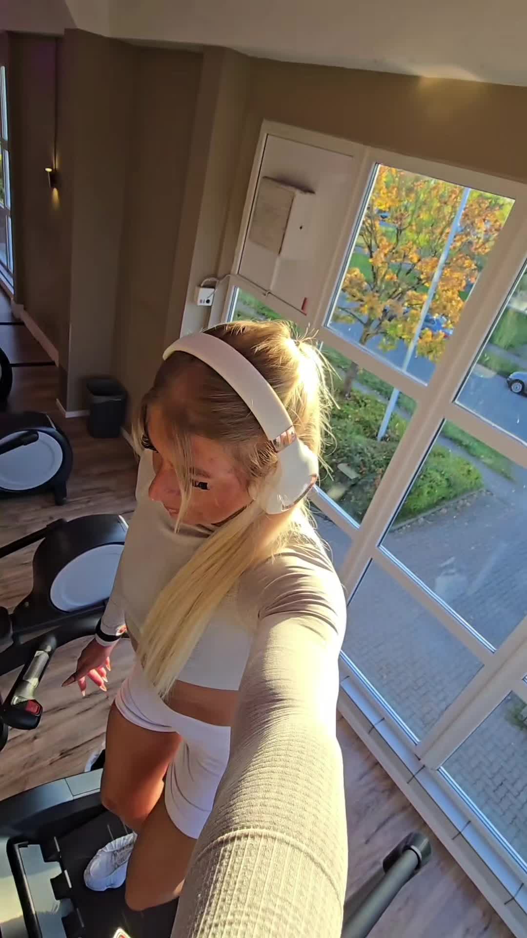 @Denise Personal Trainerin HH