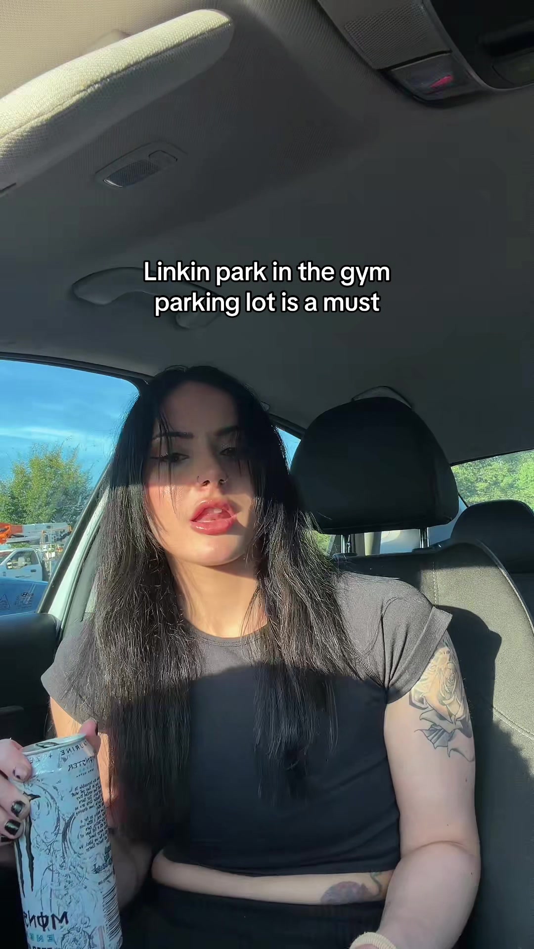 @zarinabae