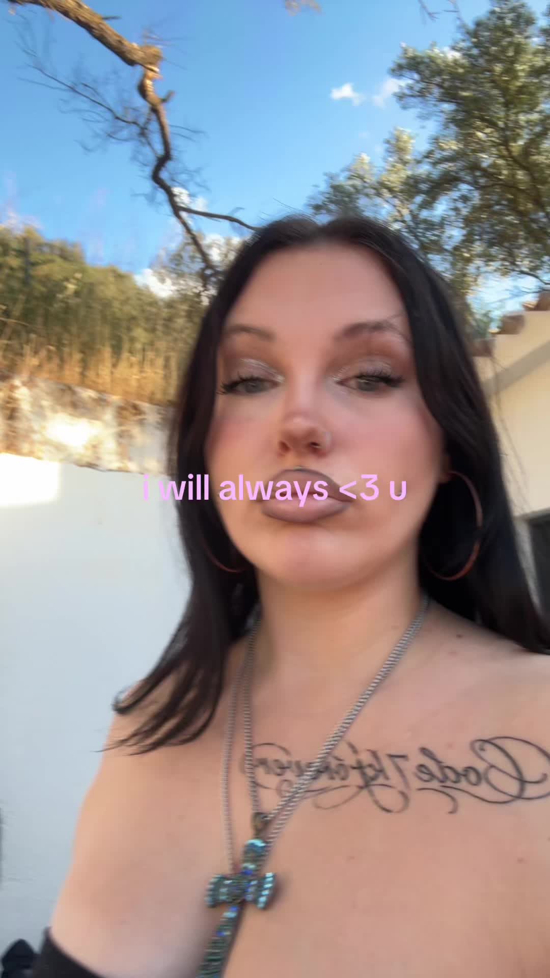 @Rosa <3