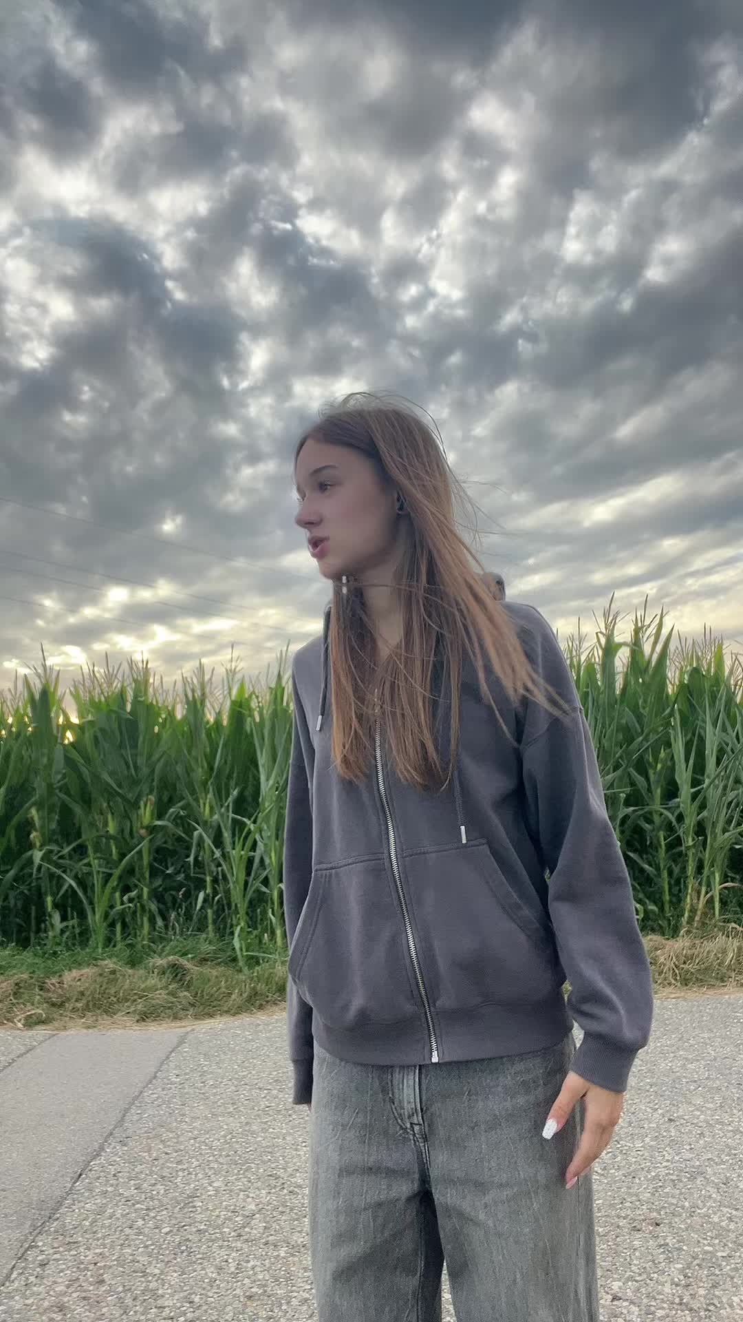 @машка
