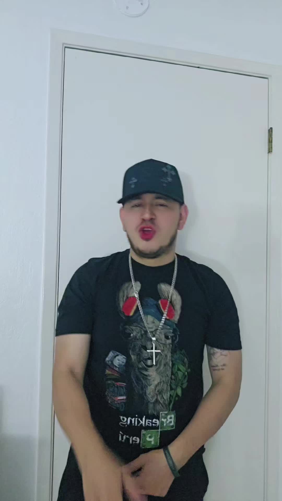 @Maykel03