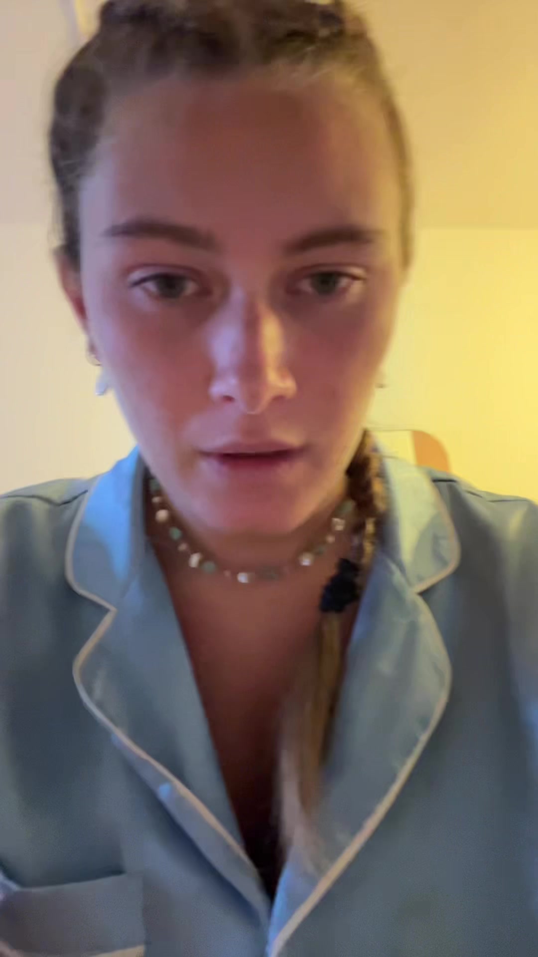 @Chloeeee