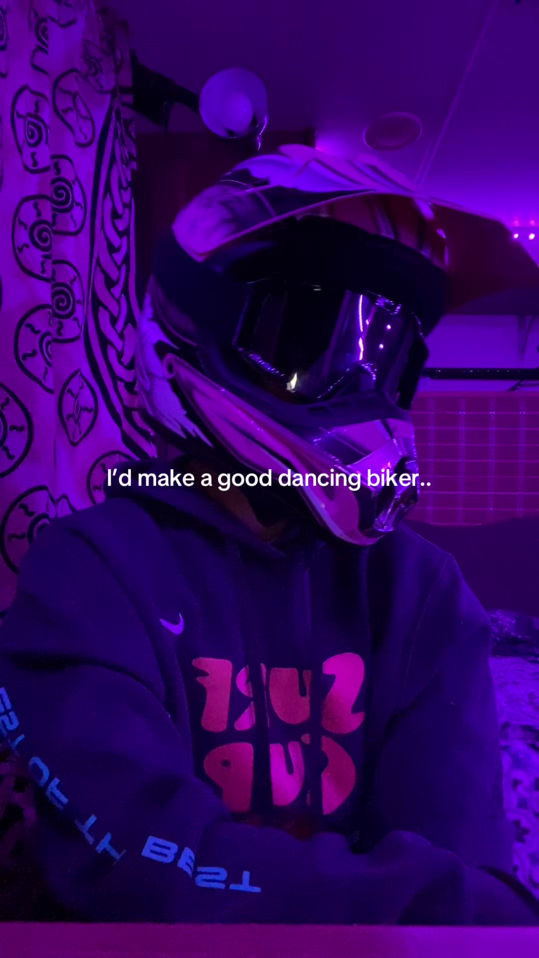 @V3NUS