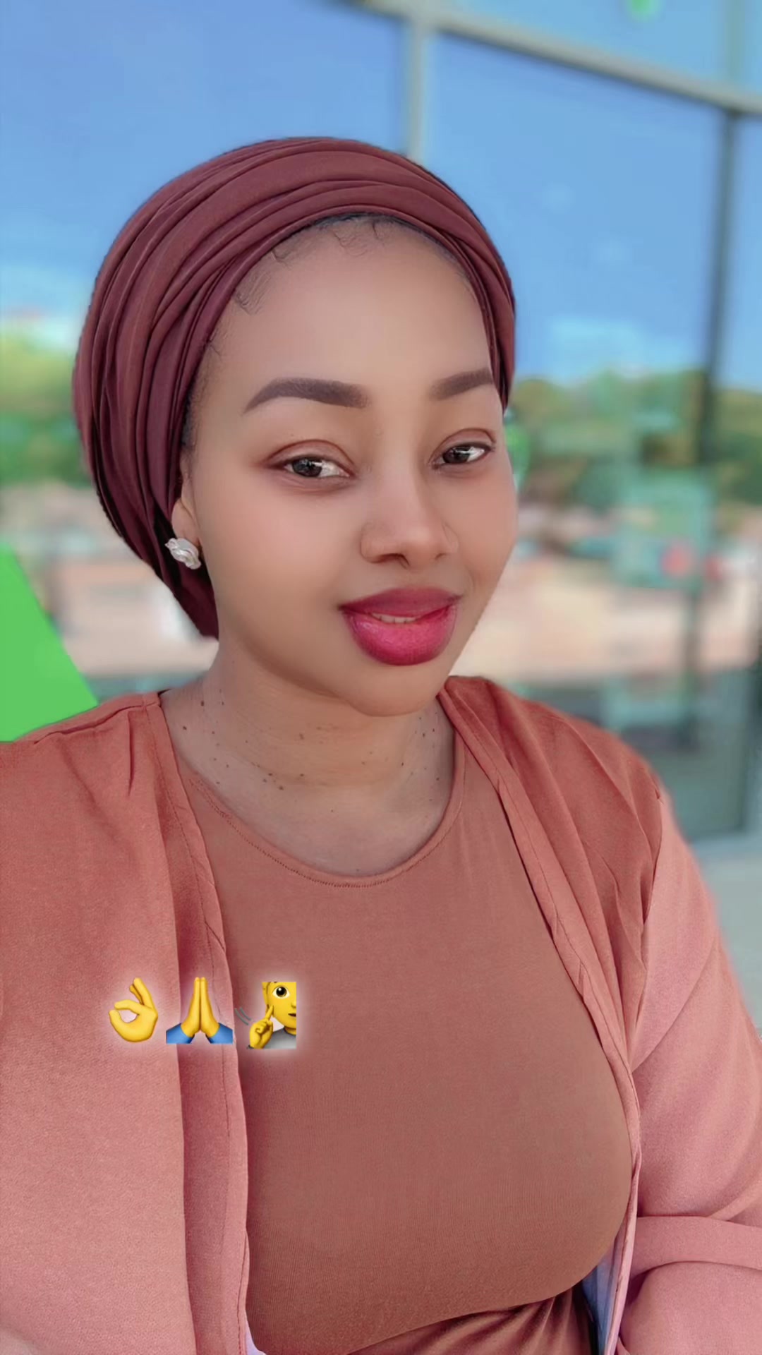 @M&rsquo;mah ch&eacute;rie Camara  🧕💍🦋