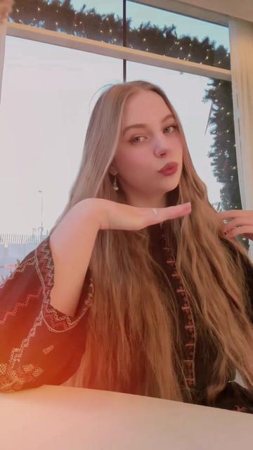 @OlyaMalik