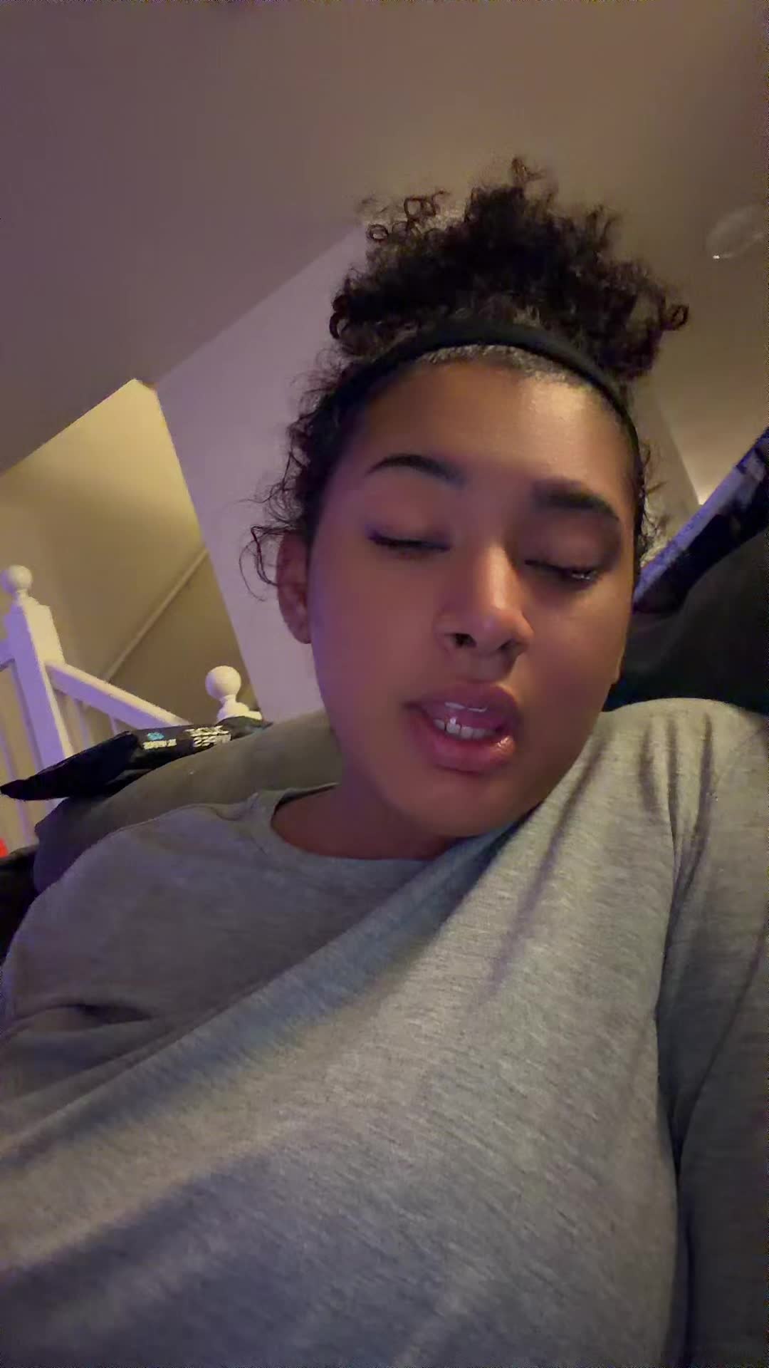 @yanni_jay