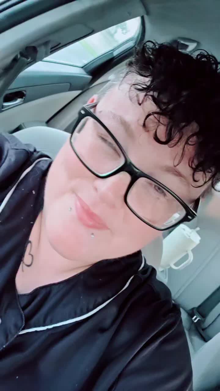 @KingSteph👑🤙🌈