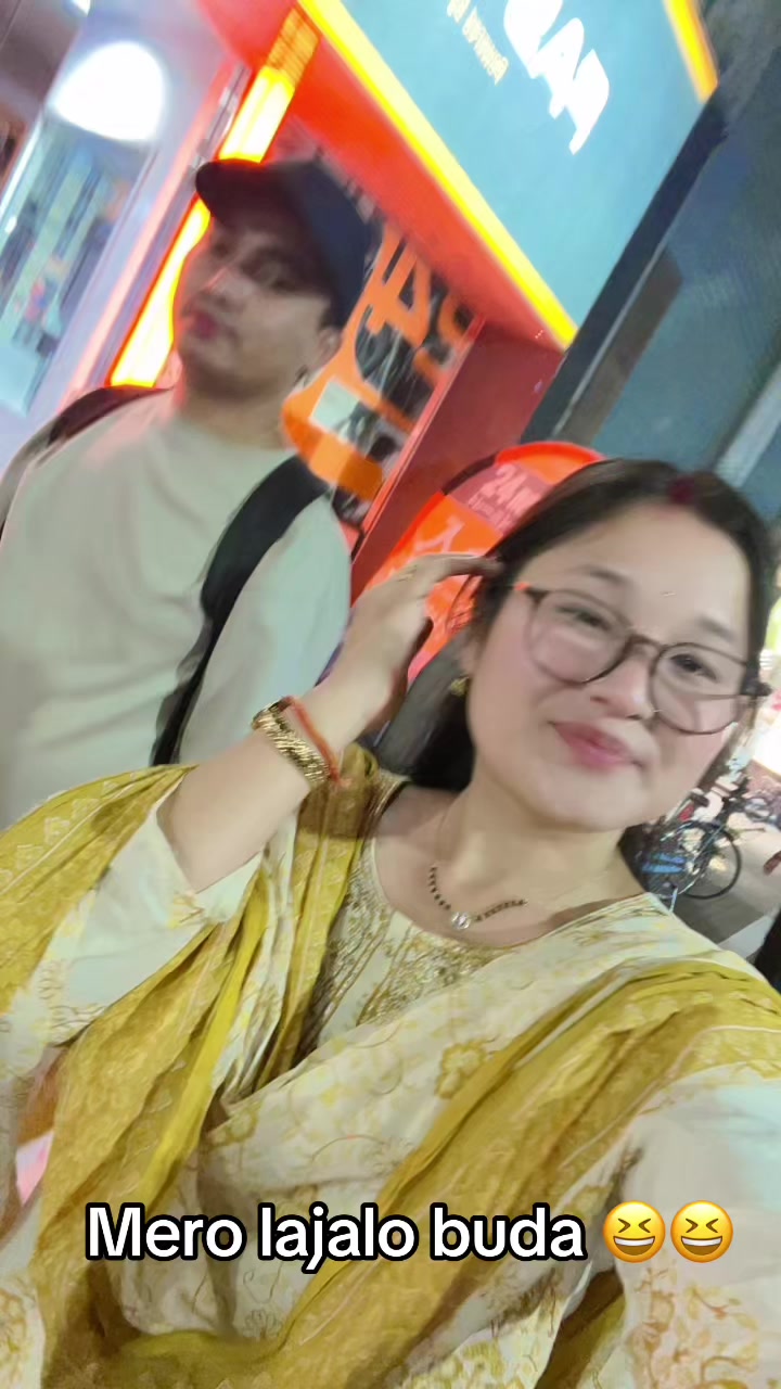 @आशिका लामा 🇯🇵😘🇳🇵